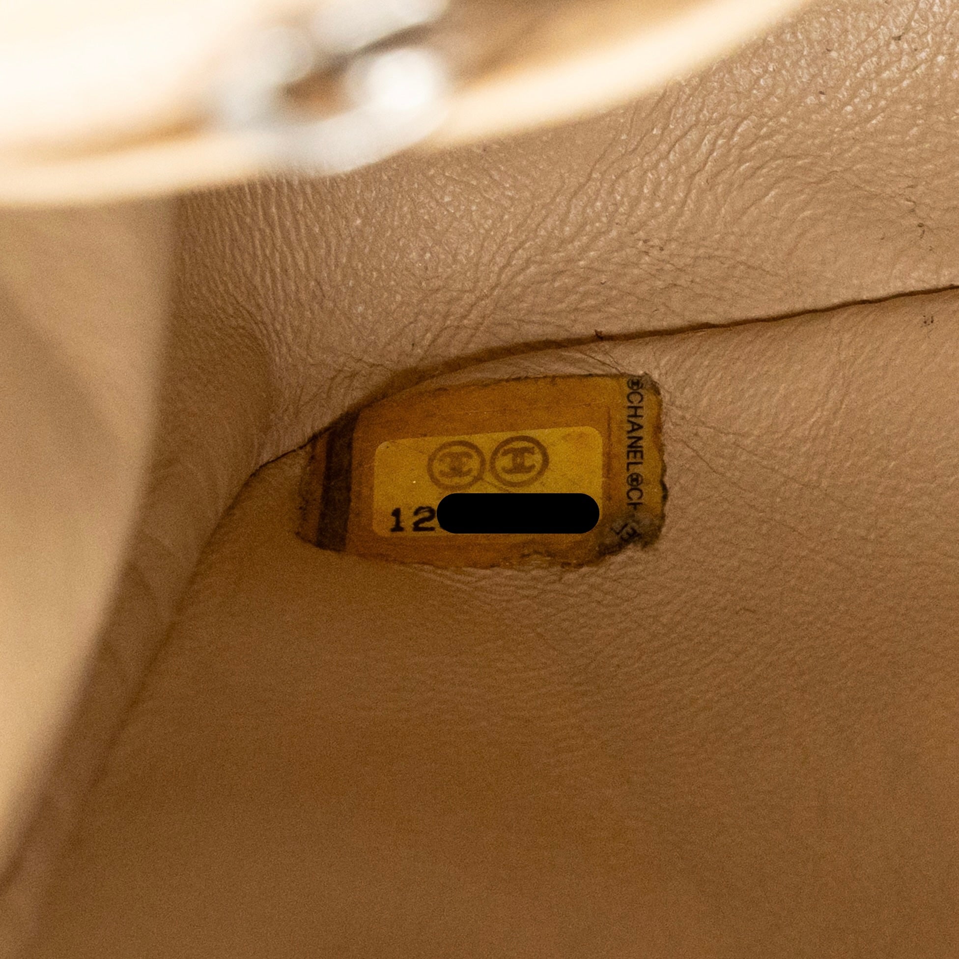 chanel-jumbo-classic-single-flap-bag-caviar-beige-shw