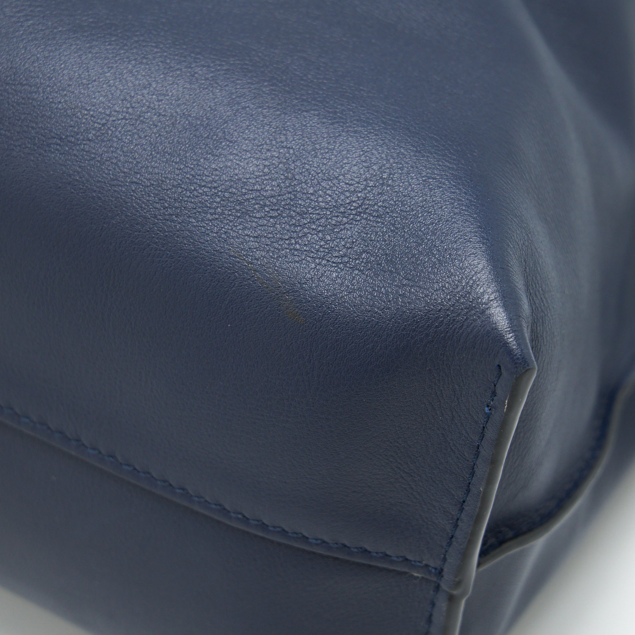 loewe-flamenco-clutch-crossbody-bag-lambskin-navy