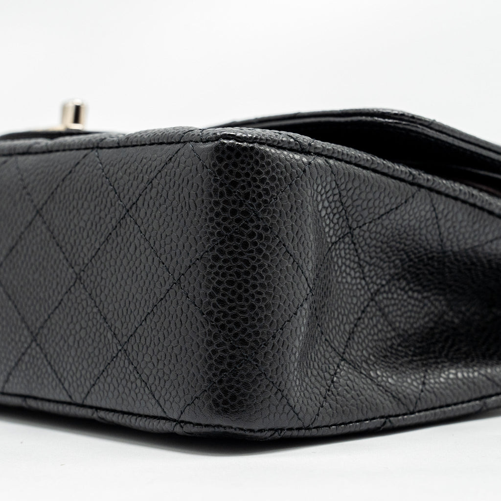 chanel-medium-classic-double-flap-bag-caviar-black-shw-copy