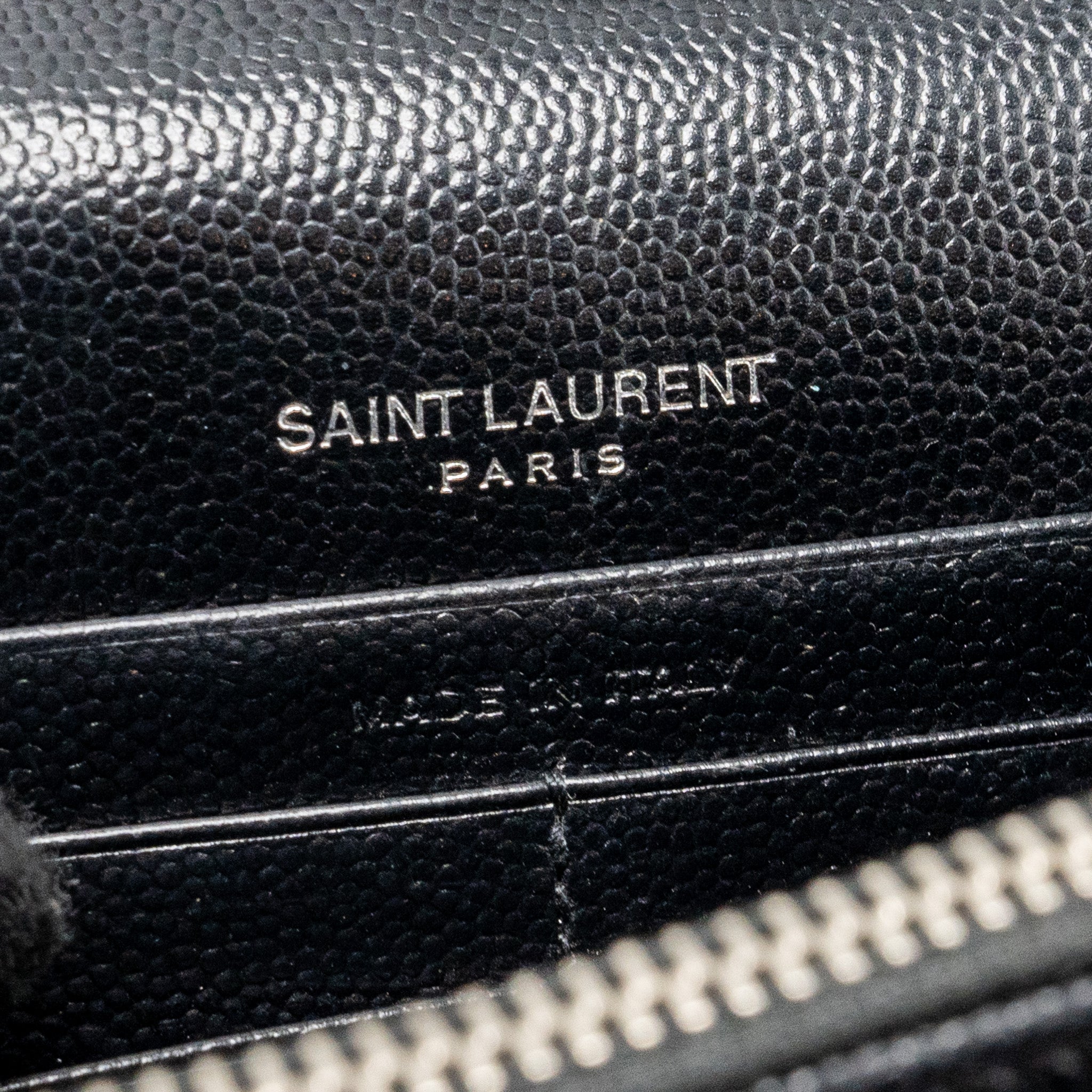 saint-laurent-envelope-wallet-on-chain-grained-calfskin-black-shw