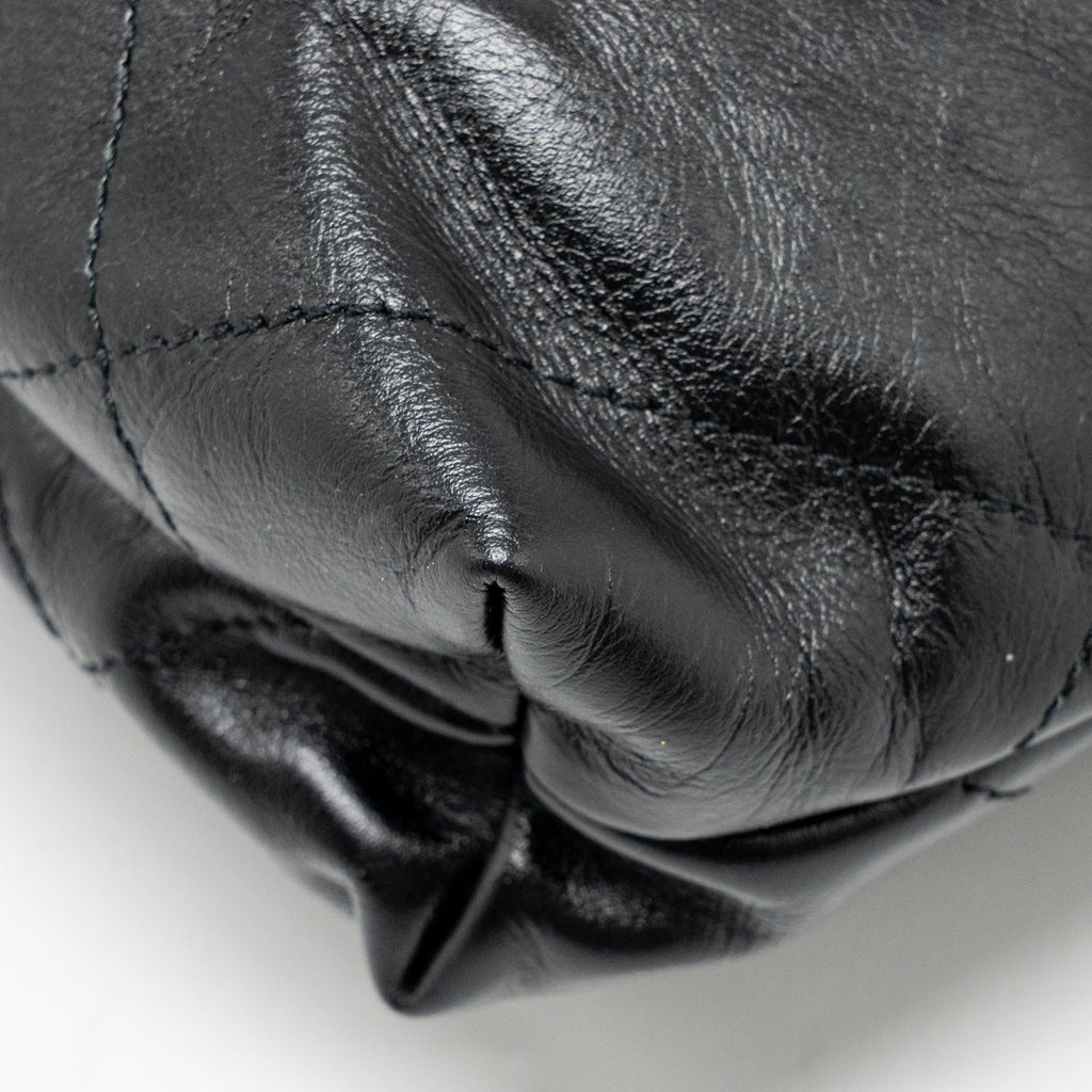 chanel-mini-22-bag-shiny-calfskin-black-ghw-microchip-copy-2