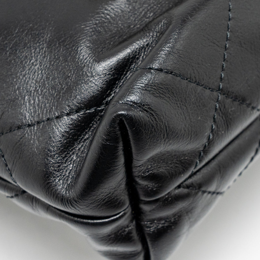 chanel-mini-22-bag-shiny-calfskin-black-ghw-microchip-copy-2