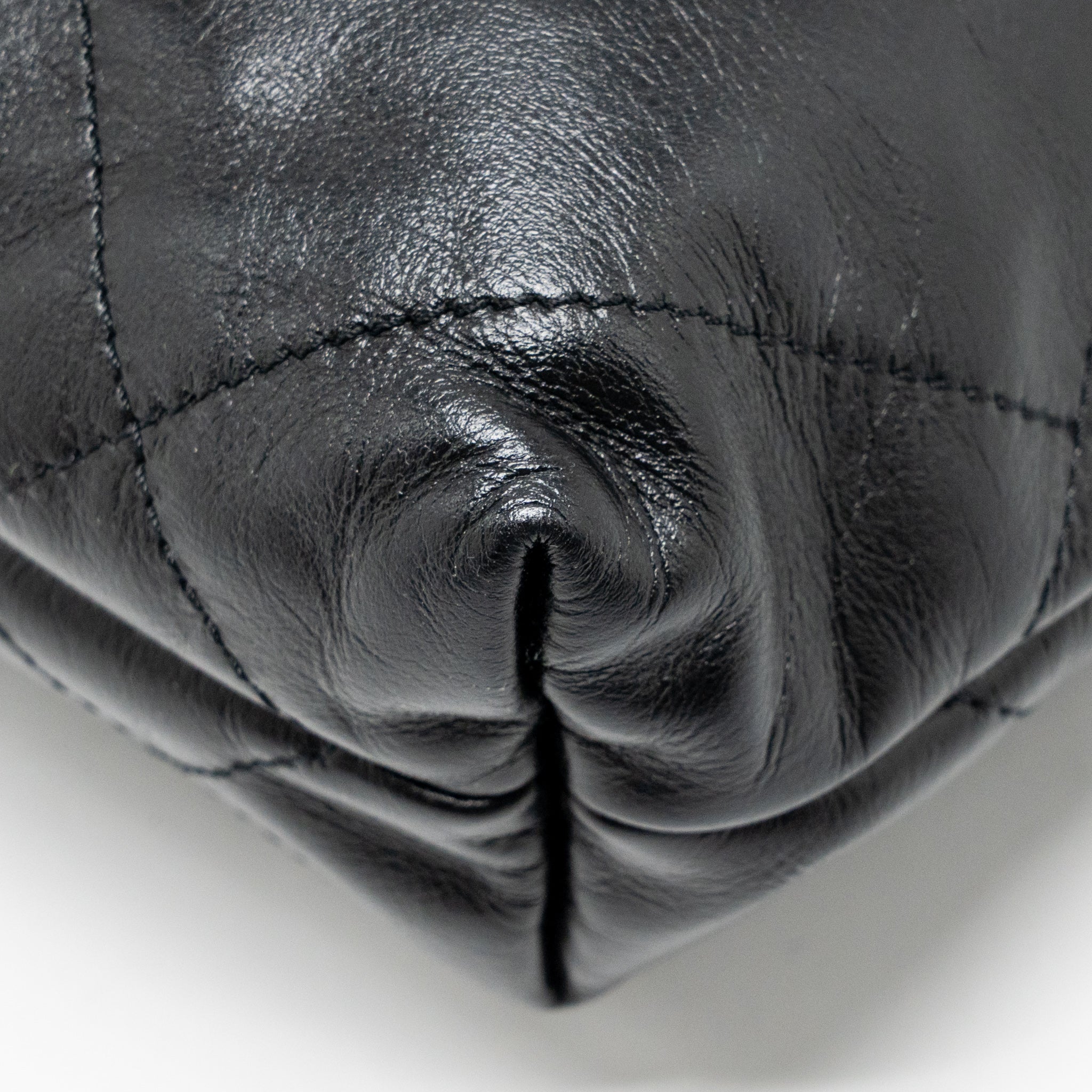 chanel-mini-22-bag-shiny-calfskin-black-ghw-microchip-copy-2