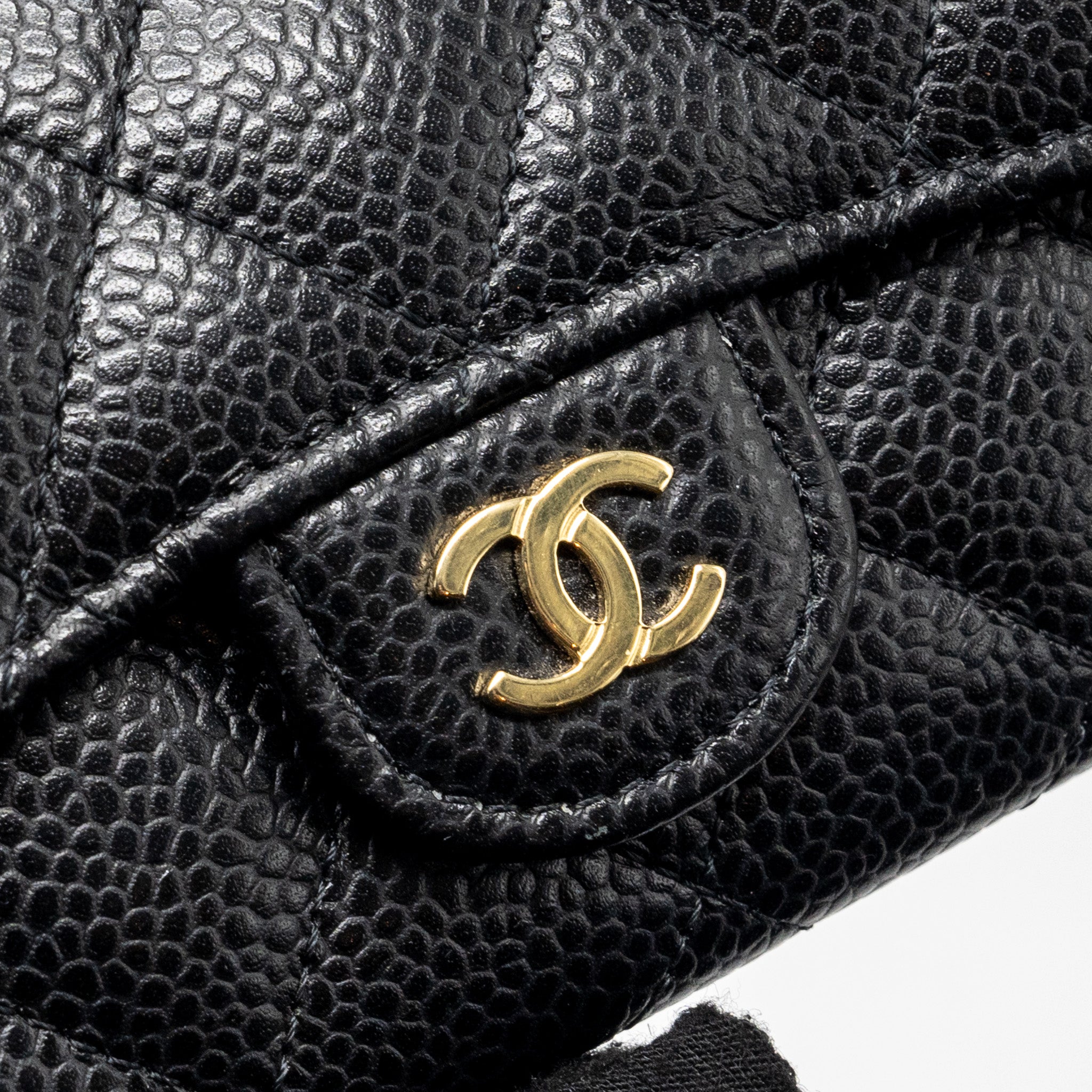 chanel-classic-flap-card-holder-caviar-black-ghw-microchip-9