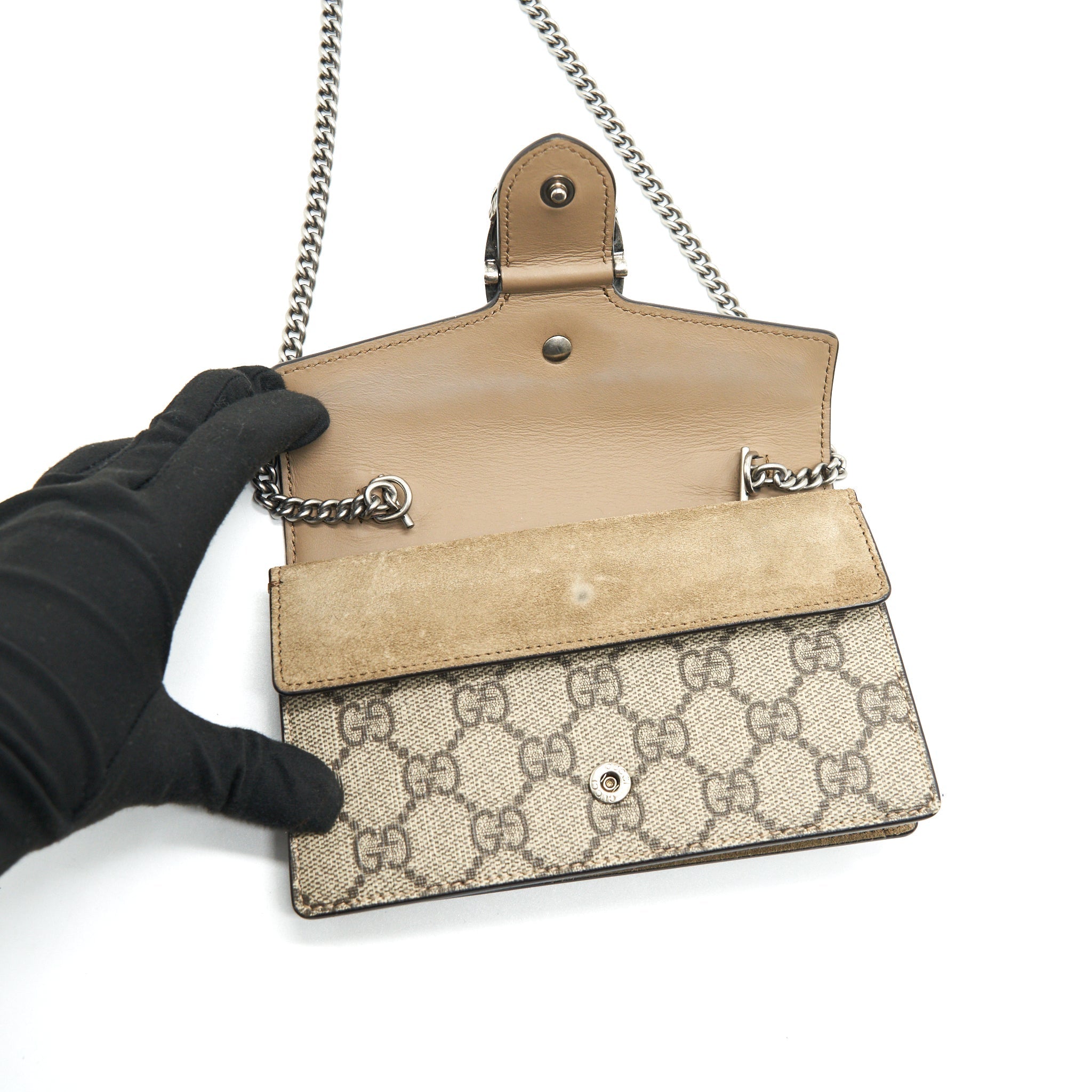 gucci-dionysus-gg-supreme-super-mini-crossbody-bag-beige