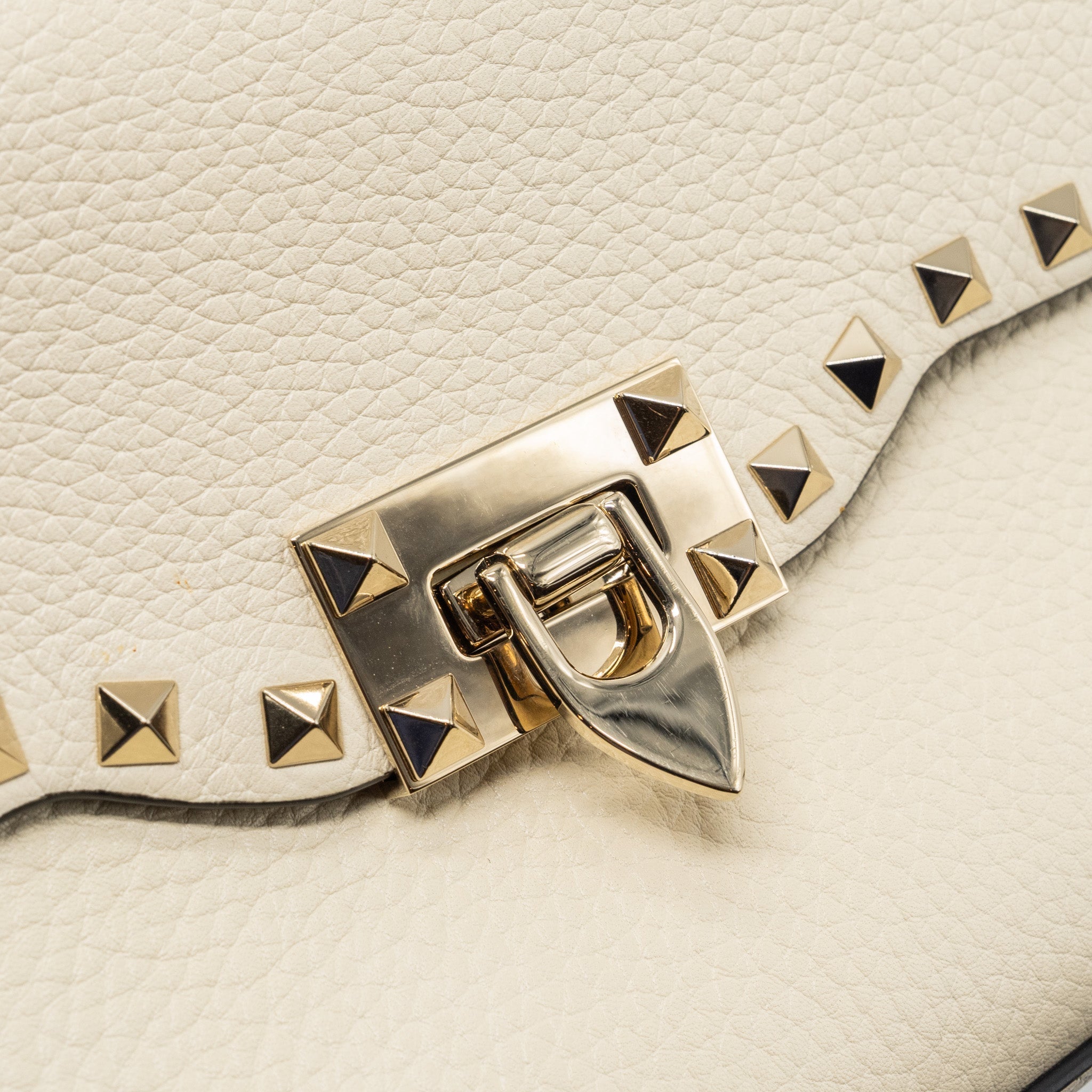 valentino-small-rockstud-crossbody-bag-grained-calfskin-light-ivory-lghw-1