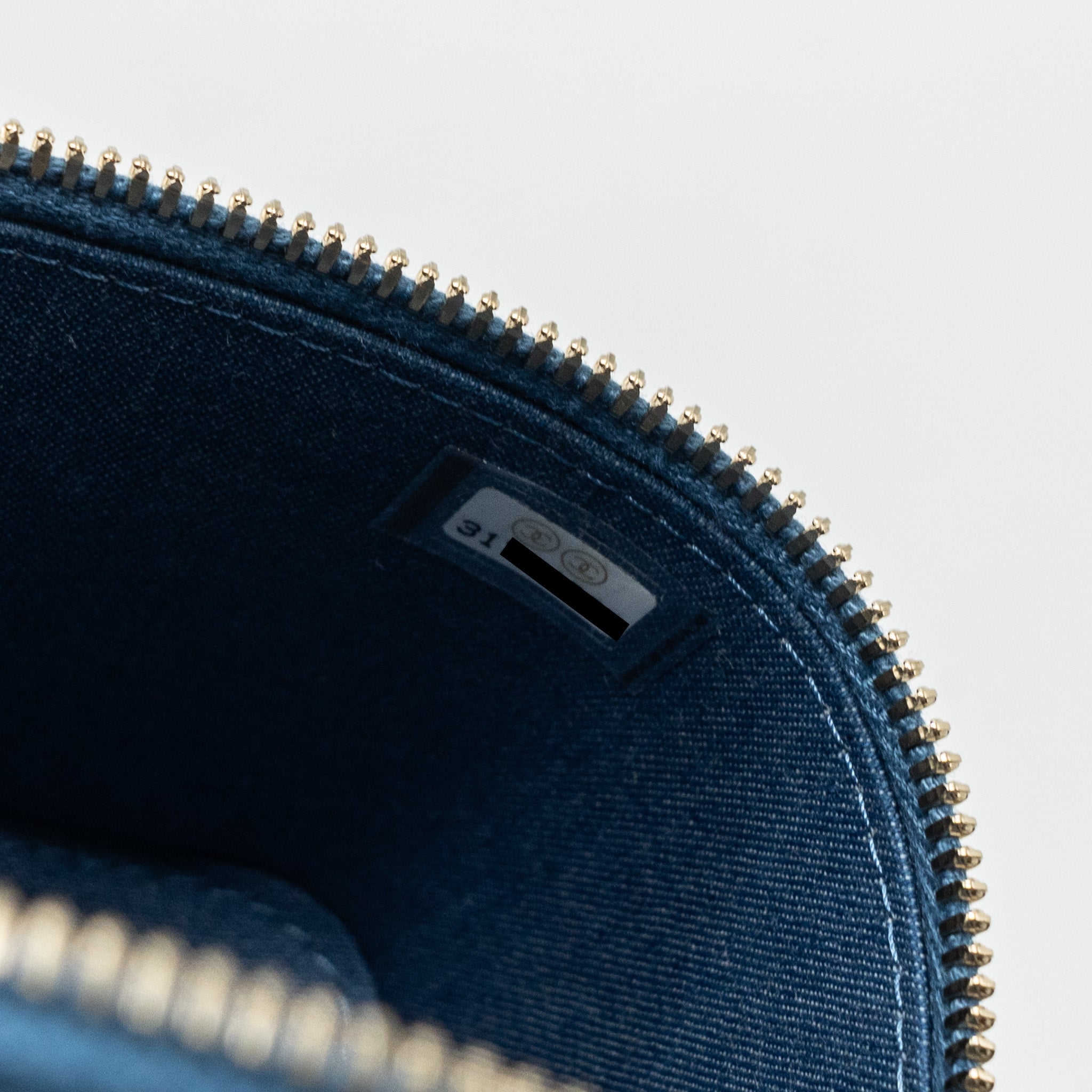 chanel-pearl-crush-mini-vanity-case-denim-blue-brushed-ghw