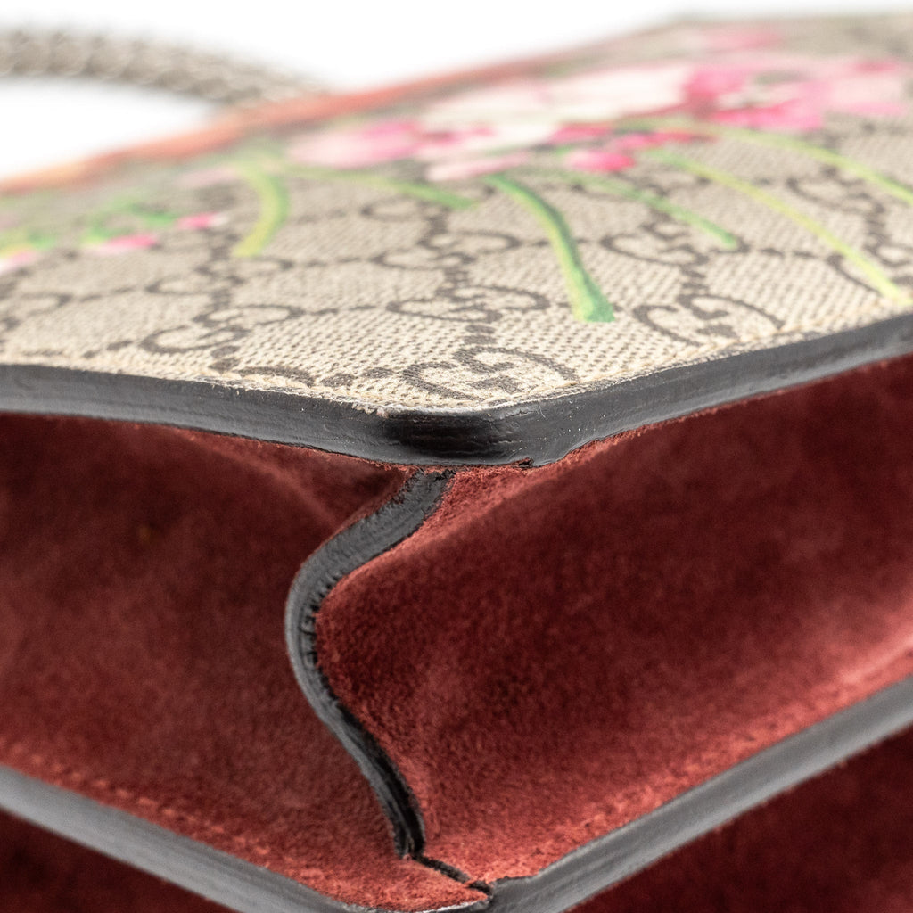 gucci-large-dionysus-bag-gg-supreme-canvas-with-flower-print-multicolor-shw