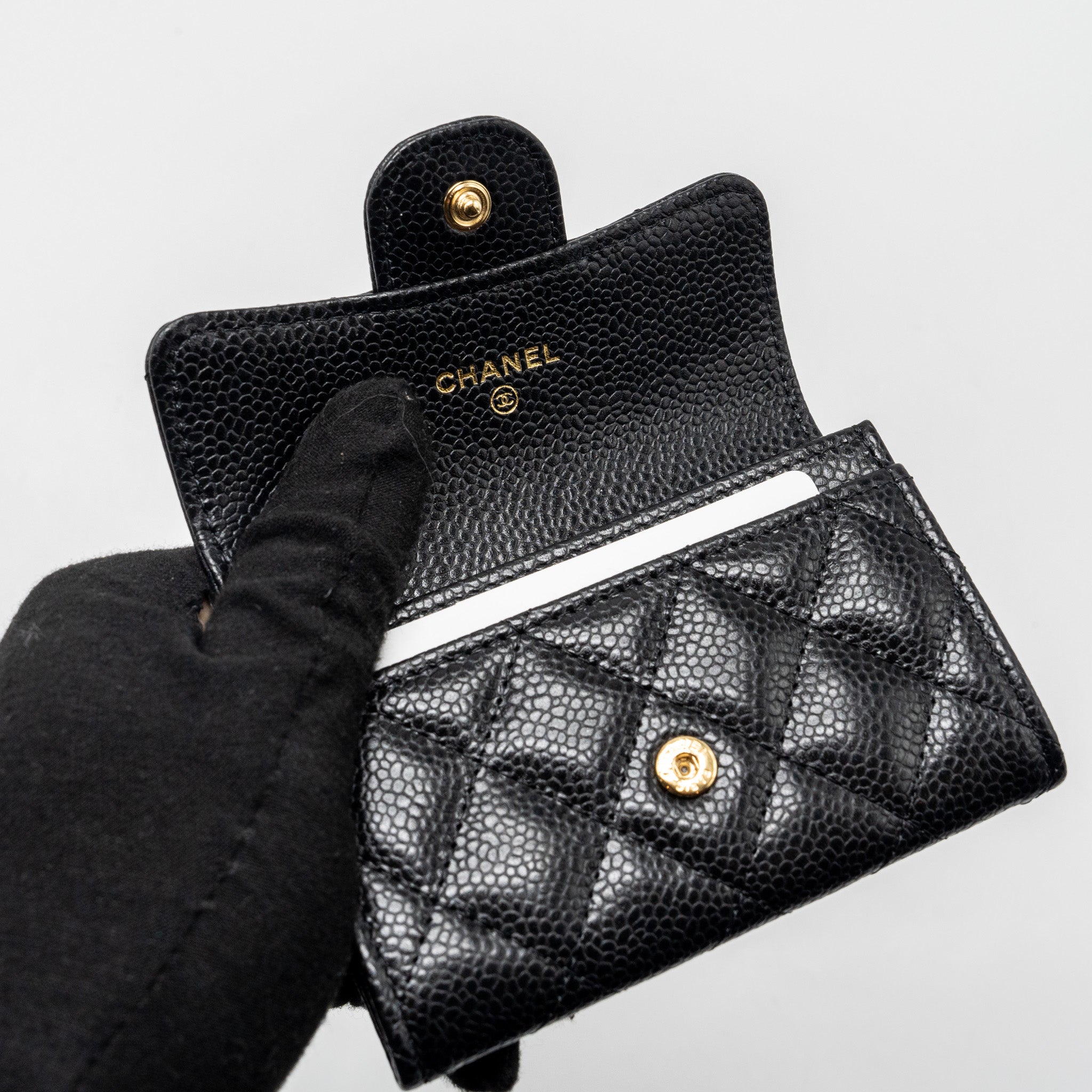 chanel-classic-flap-card-holder-caviar-black-ghw-microchip-10