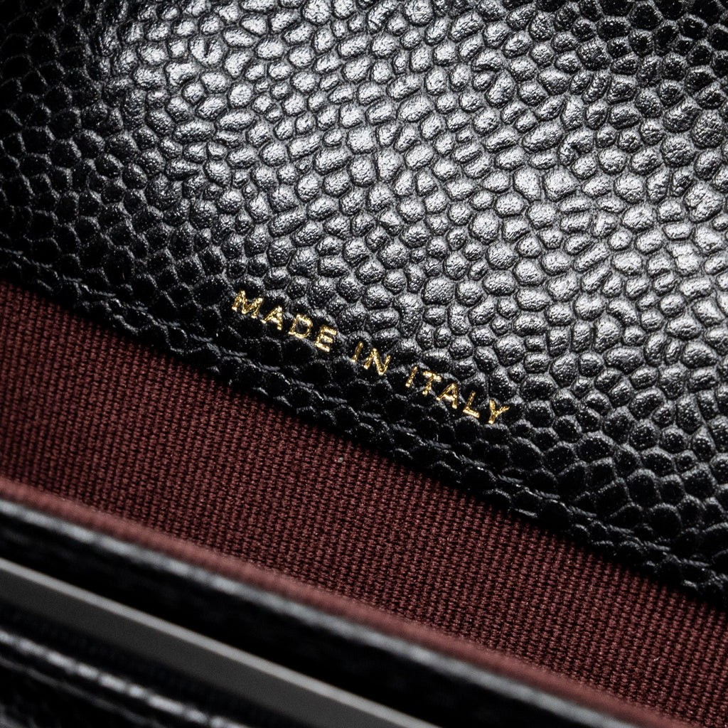 chanel-classic-flap-card-holder-caviar-black-ghw-microchip-10
