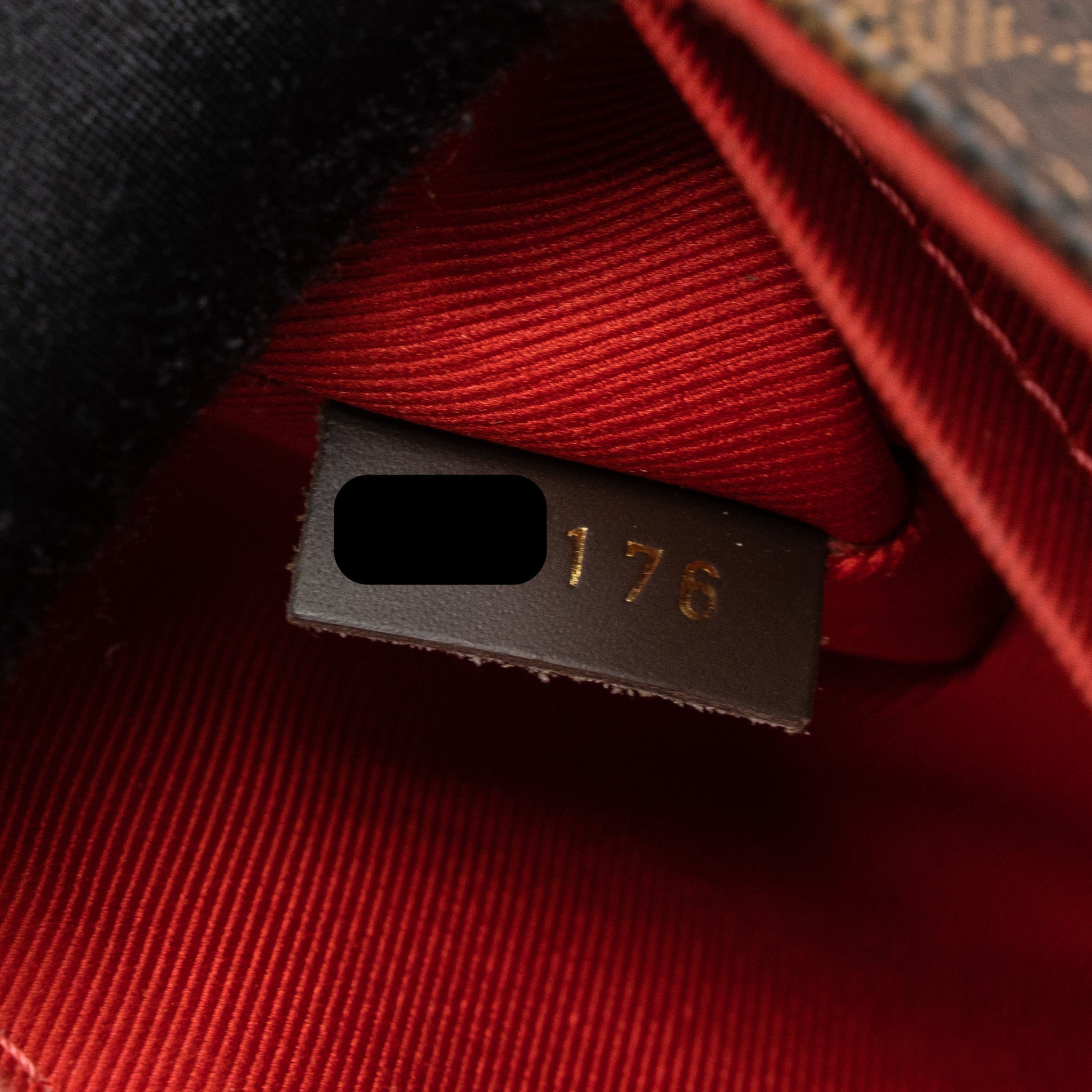 louis-vuitton-croisette-damier-ebene-canvas-ghw-1