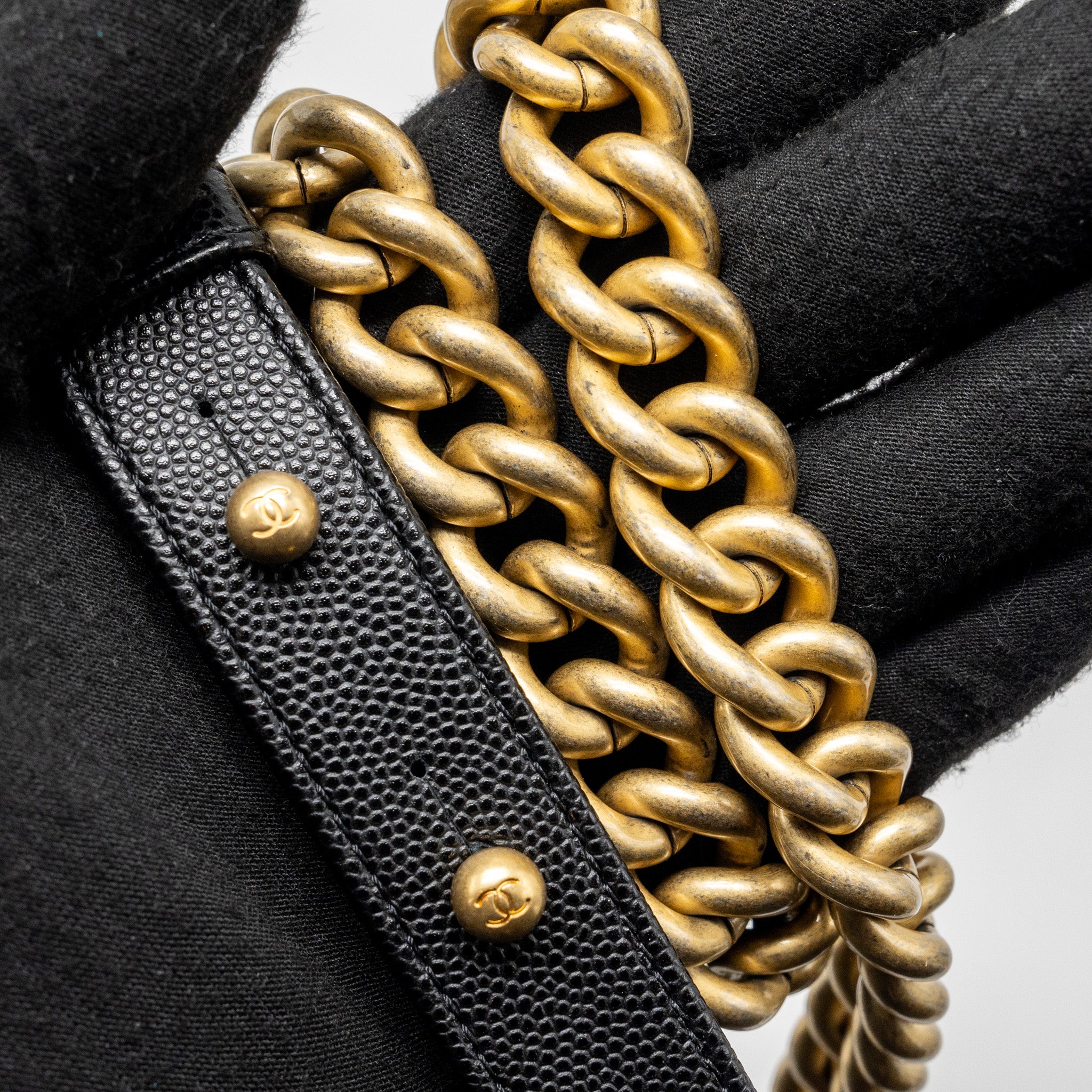 chanel-small-boy-bag-caviar-black-ghwmicrochip