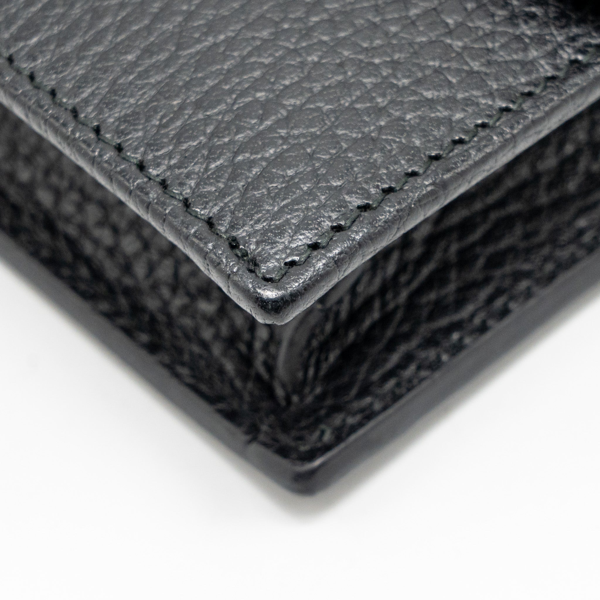 gucci-interlocking-chain-wallet-calfskin-black-ghw
