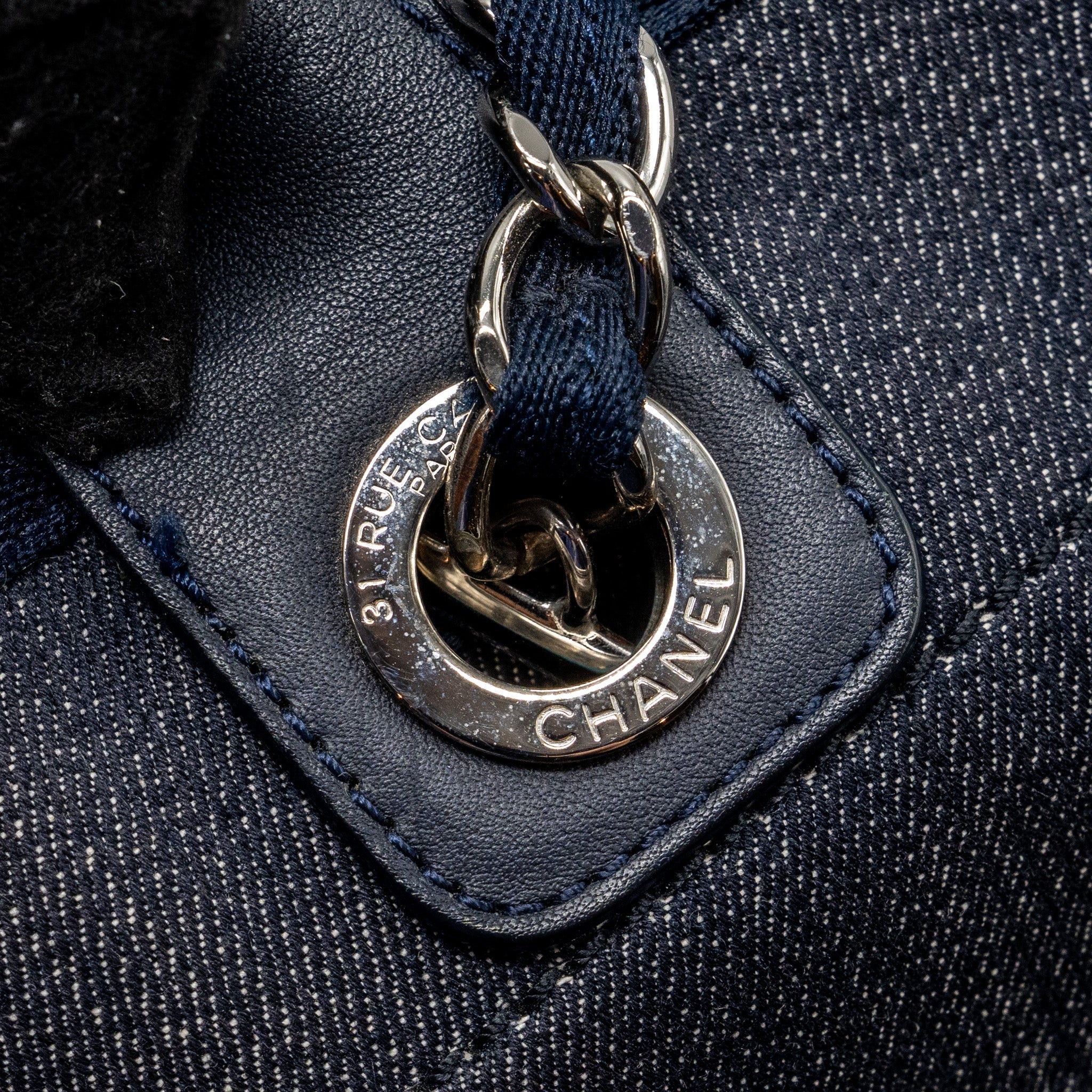 chanel-deauville-tote-bag-canvas-blue-denim-shw