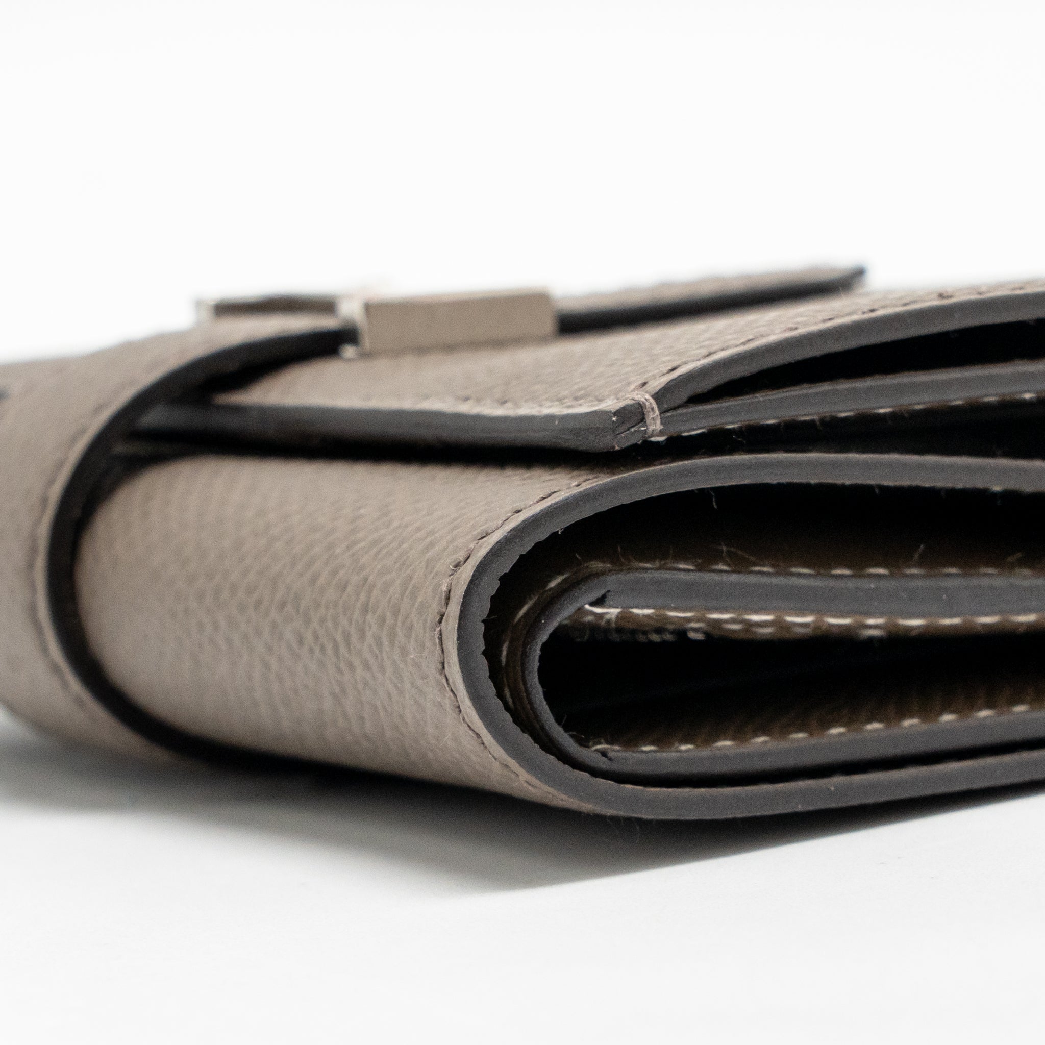 hermes-bearn-compact-wallet-epsom-gris-etain-shw-stamp-w