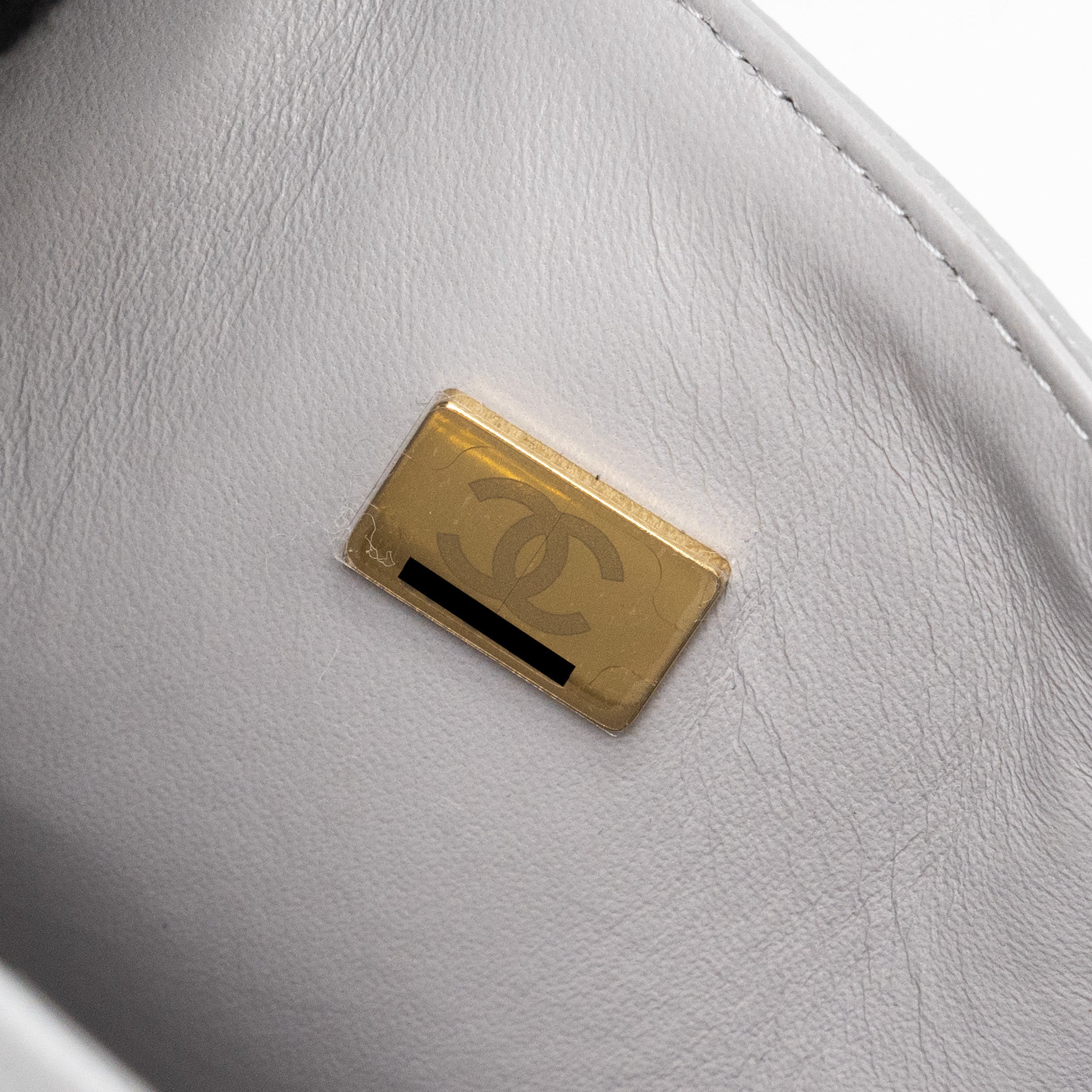 chanel-classic-medium-double-flap-bag-caviar-light-grey-lghw-microchip