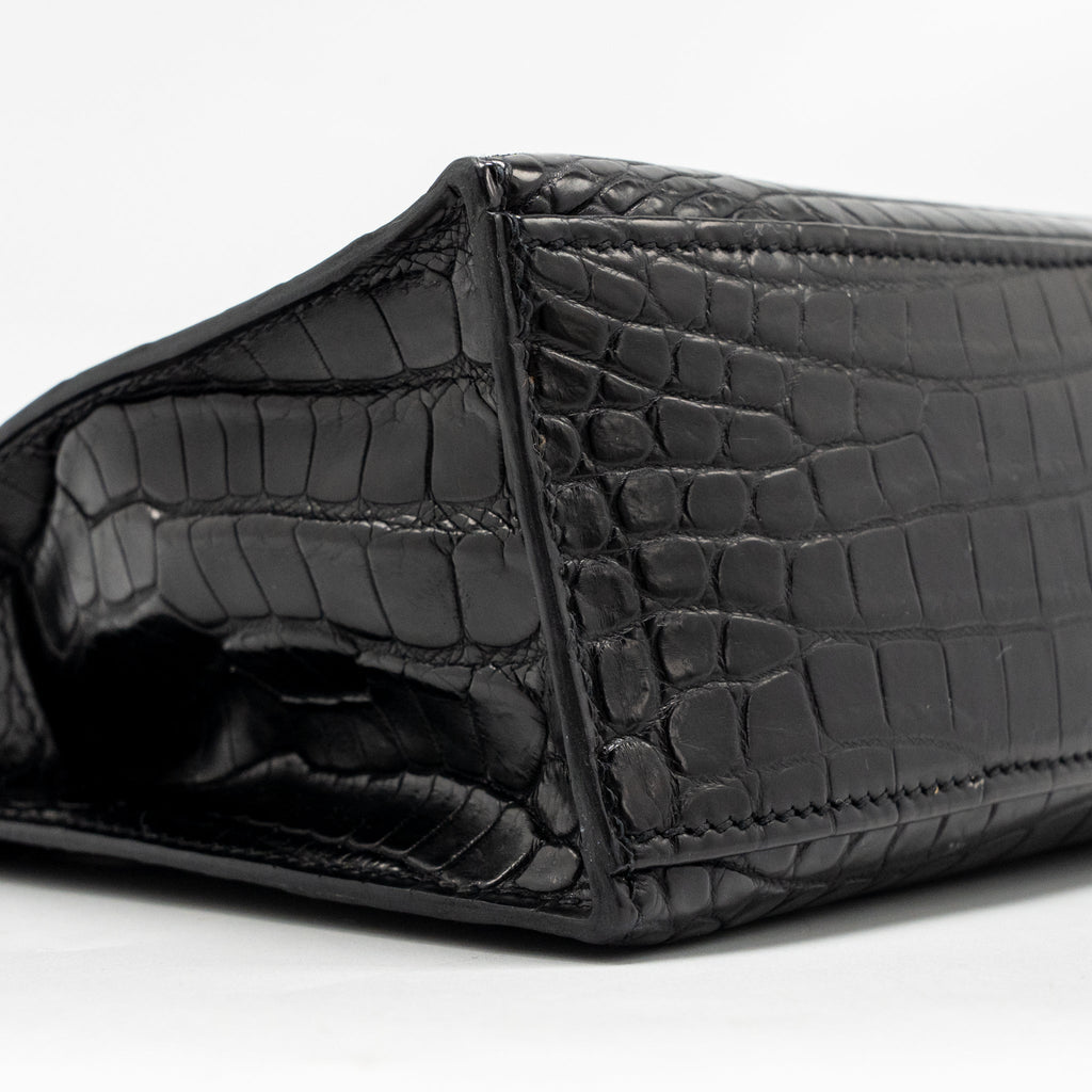 hermes-kelly-pochette-crocodile-niloticus-matt-black-shw-stamp-square-l