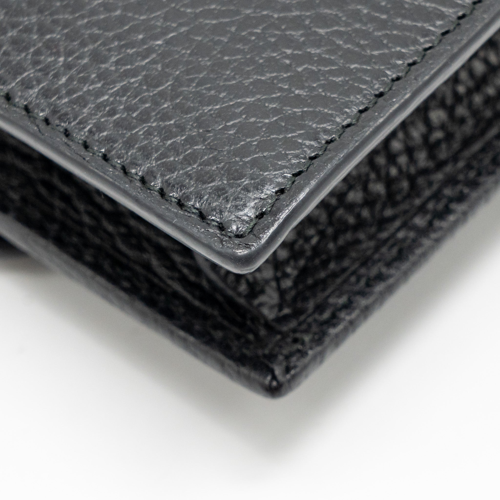 gucci-interlocking-chain-wallet-calfskin-black-ghw