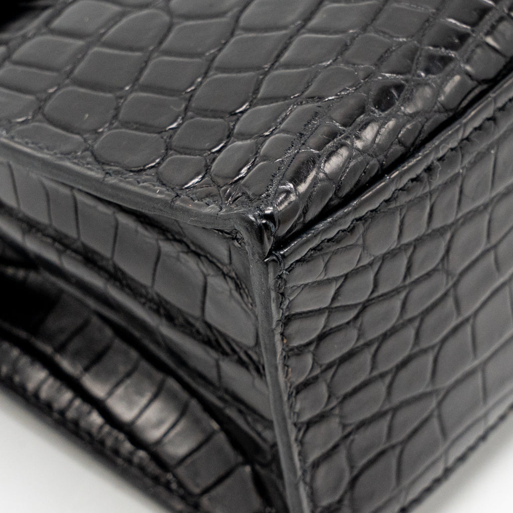hermes-kelly-pochette-crocodile-niloticus-matt-black-shw-stamp-square-l