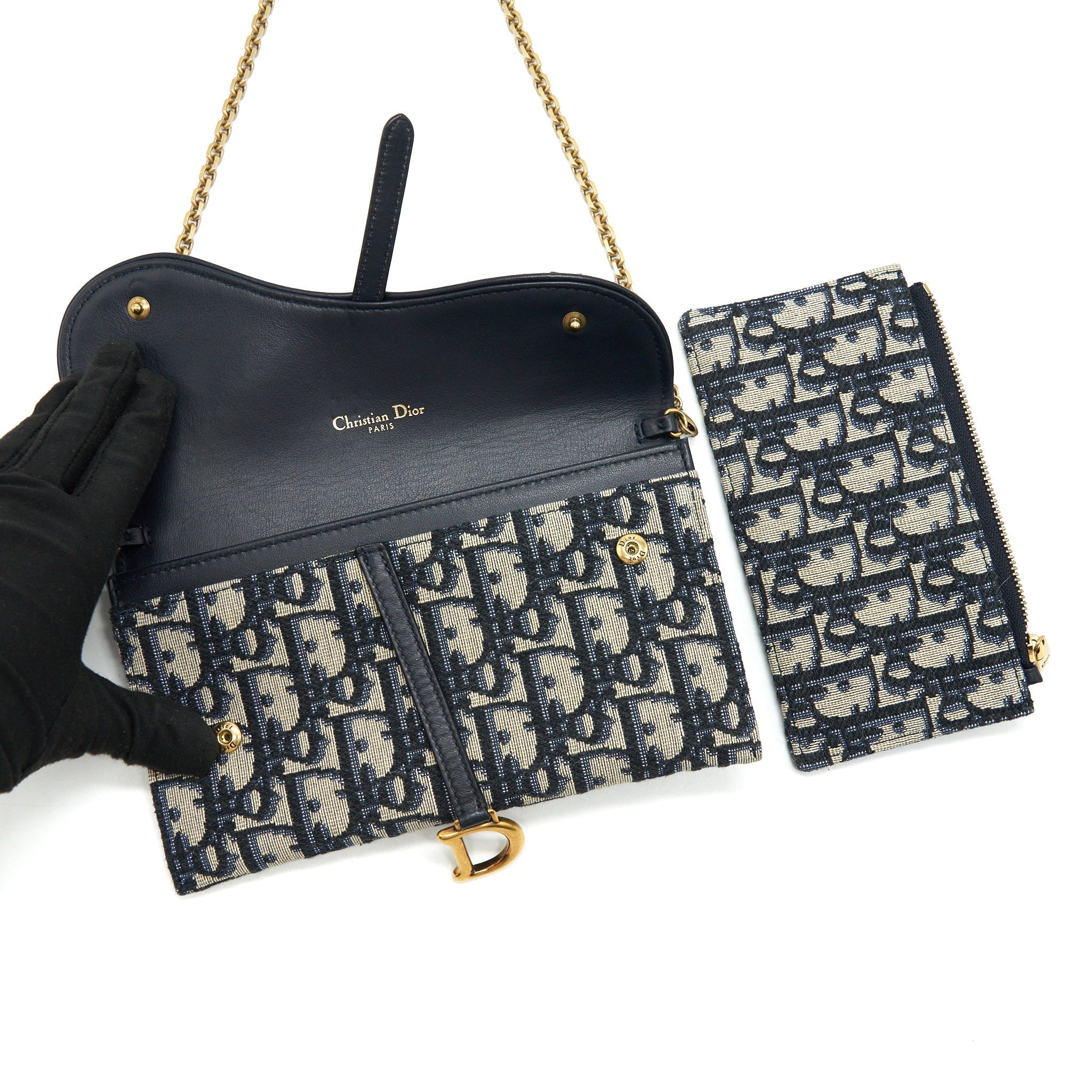 dior-oblique-jacquard-saddle-wallet-with-chain