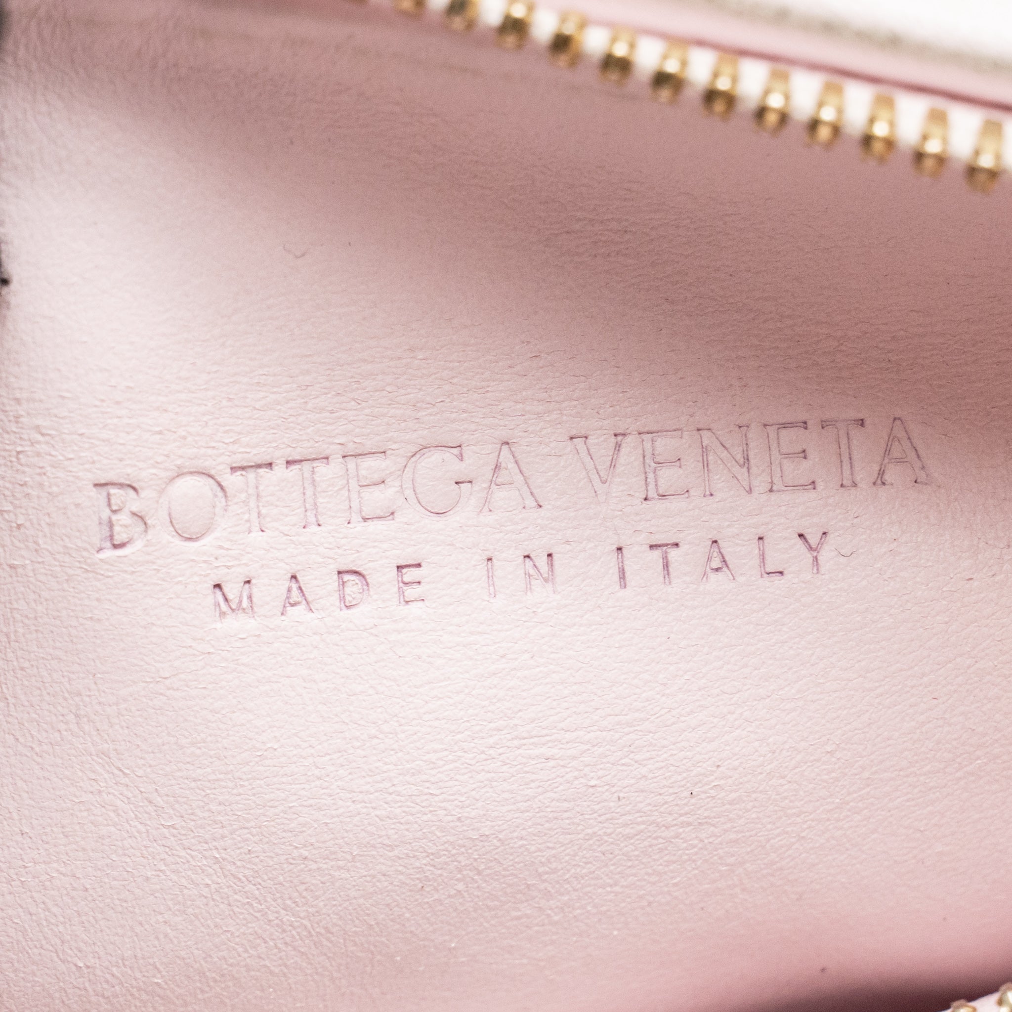 bottega-veneta-mini-jodie-lambskin-light-pink