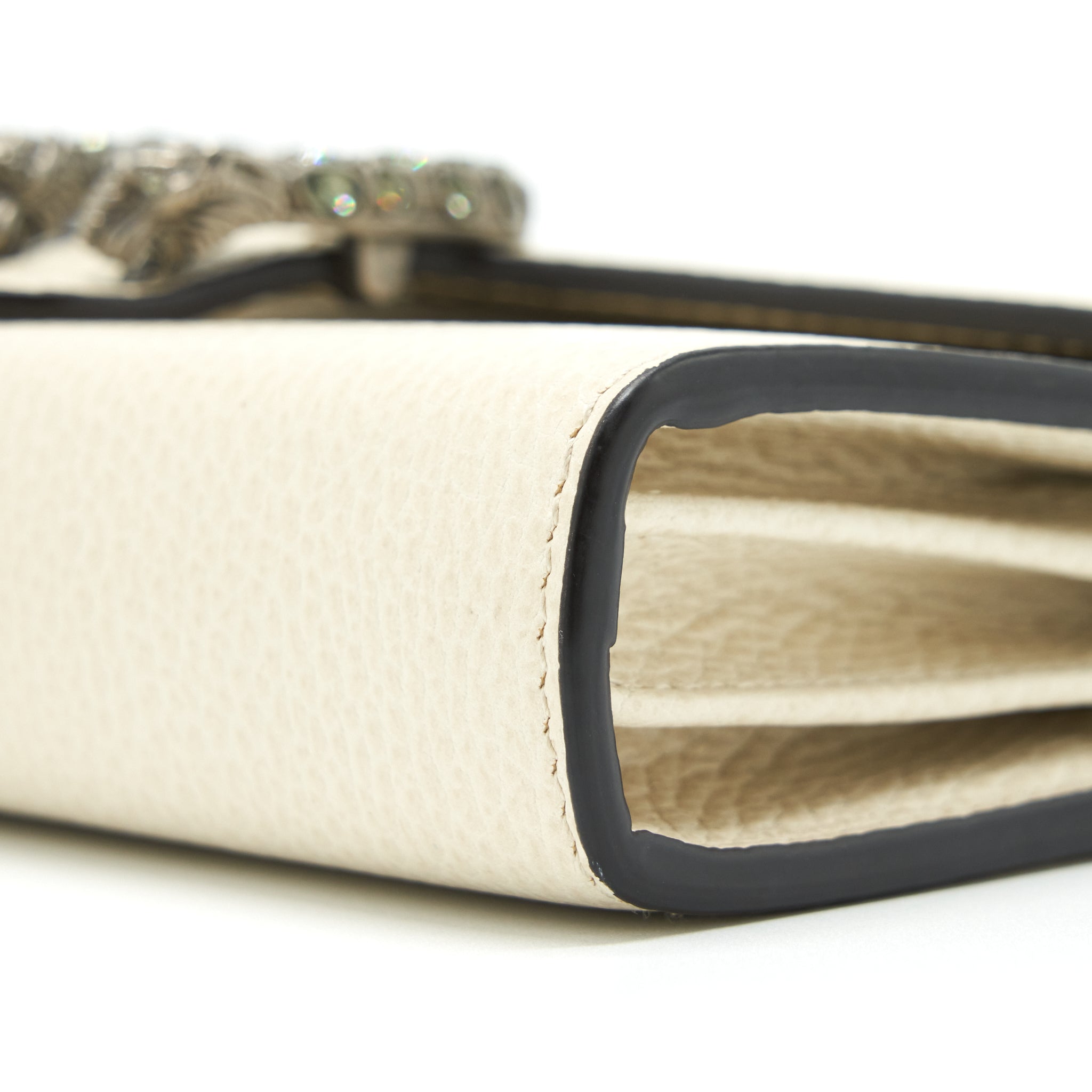 gucci-dionysus-chain-wallet-calfskin-cream-shw