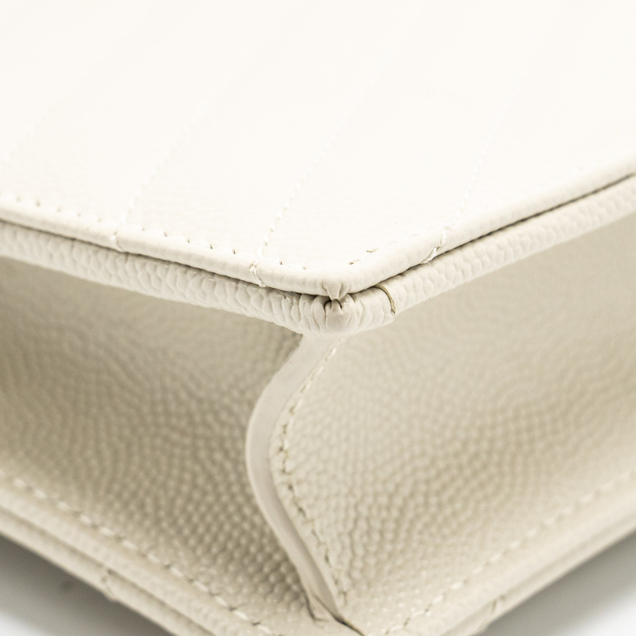 saint-laurent-envelope-chain-wallet-grained-calfskin-leather-cream-soft-ghw