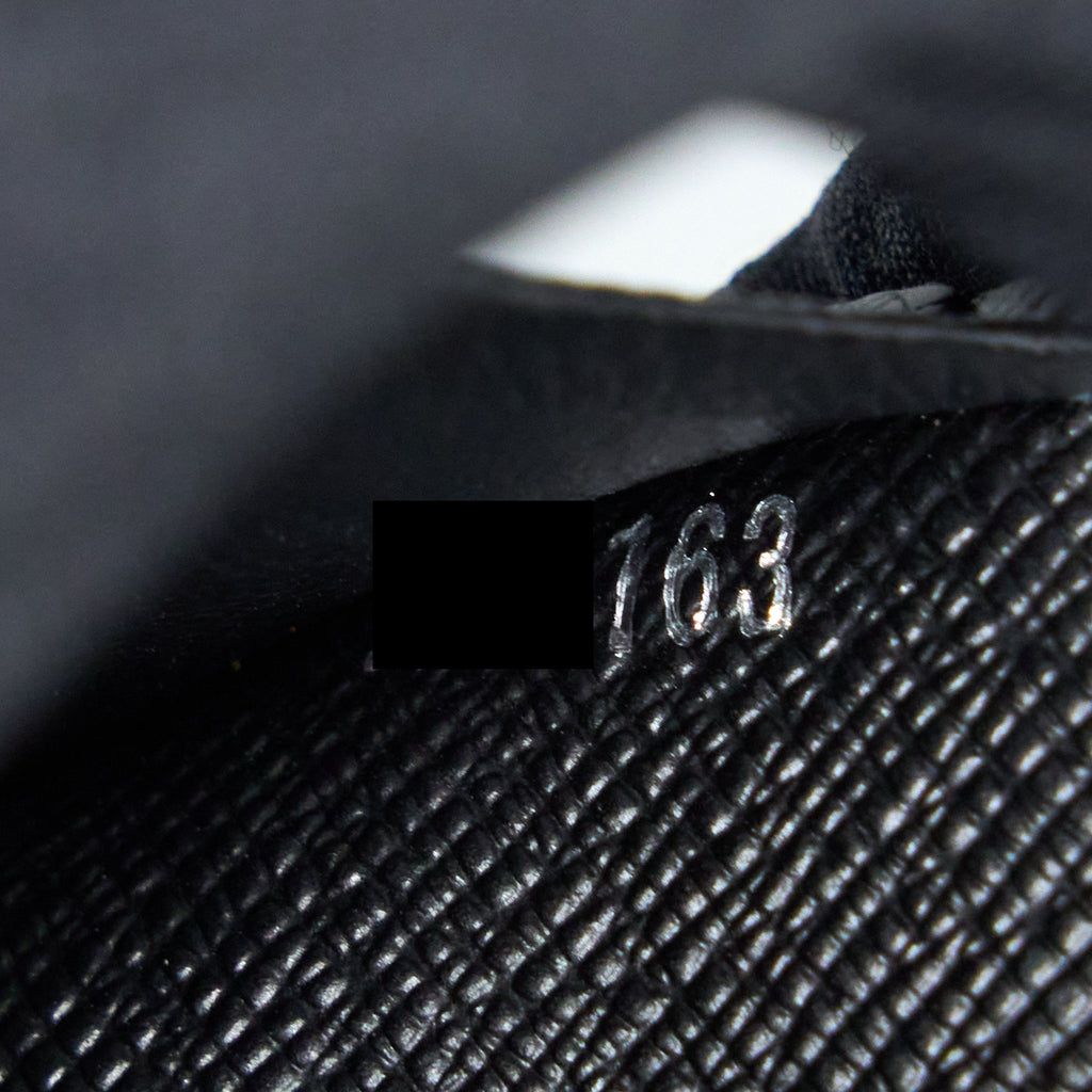 louis-vuitton-brazza-wallet-damier-graphite-canvas