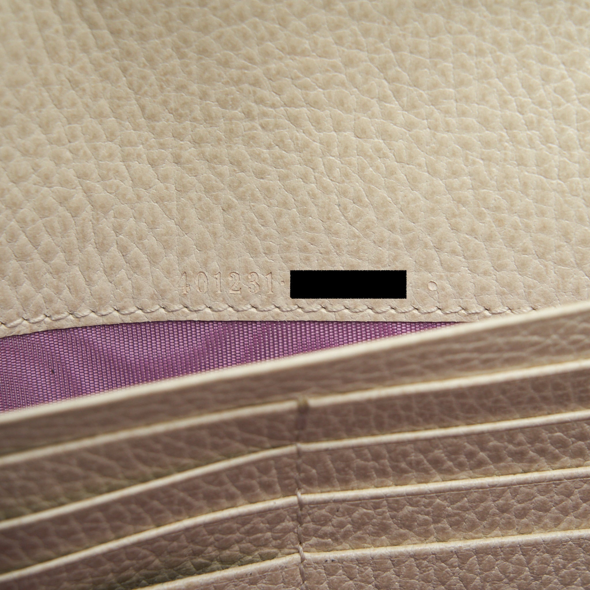 gucci-dionysus-chain-wallet-calfskin-cream-shw