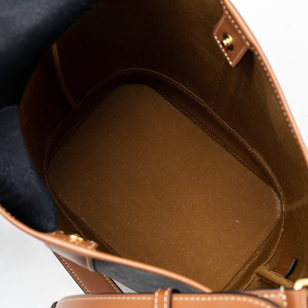 celine-small-bucket-bag-triomphe-canvas-leather-ghw