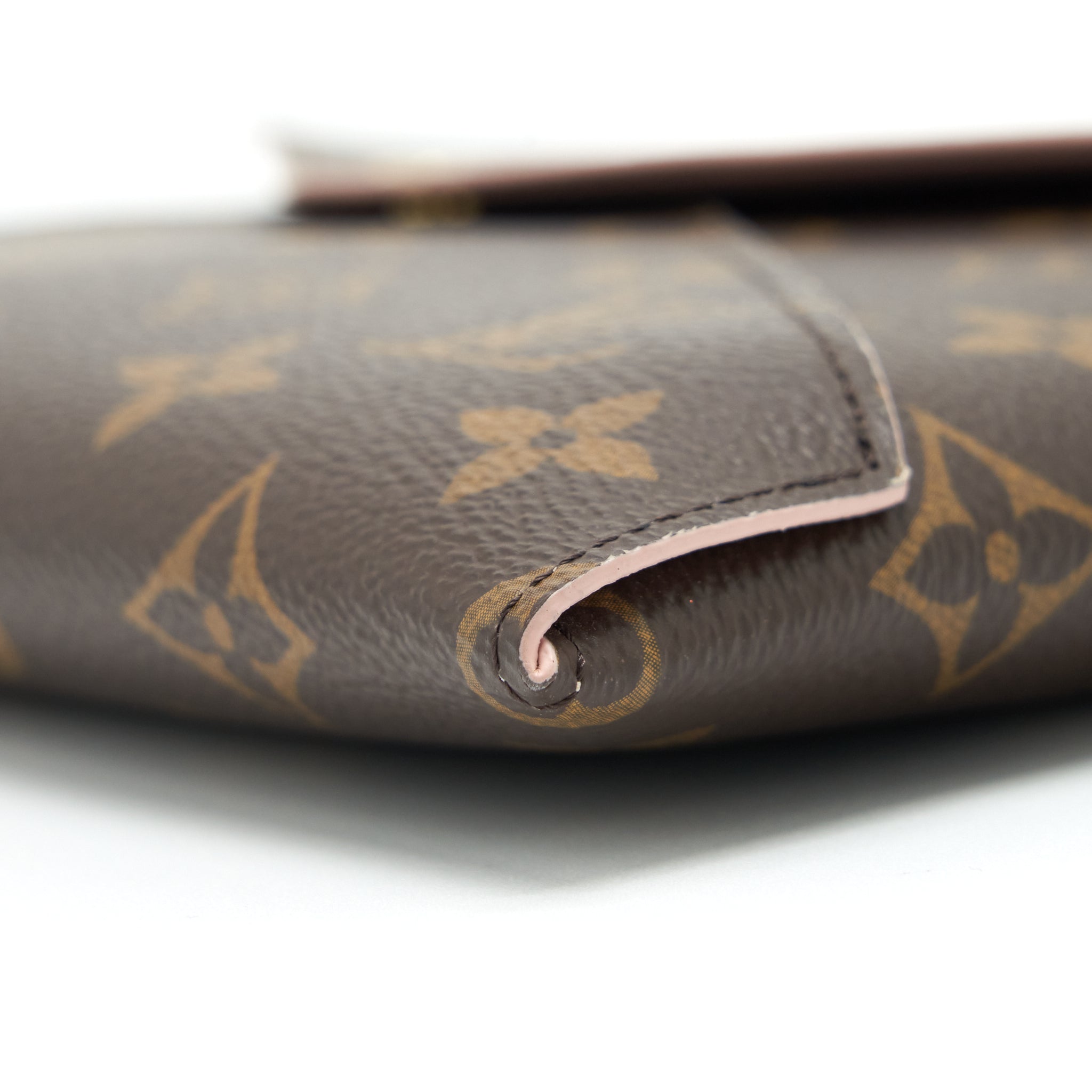 louis-vuitton-kirigami-pochette-monogram-canvas-ghw-1