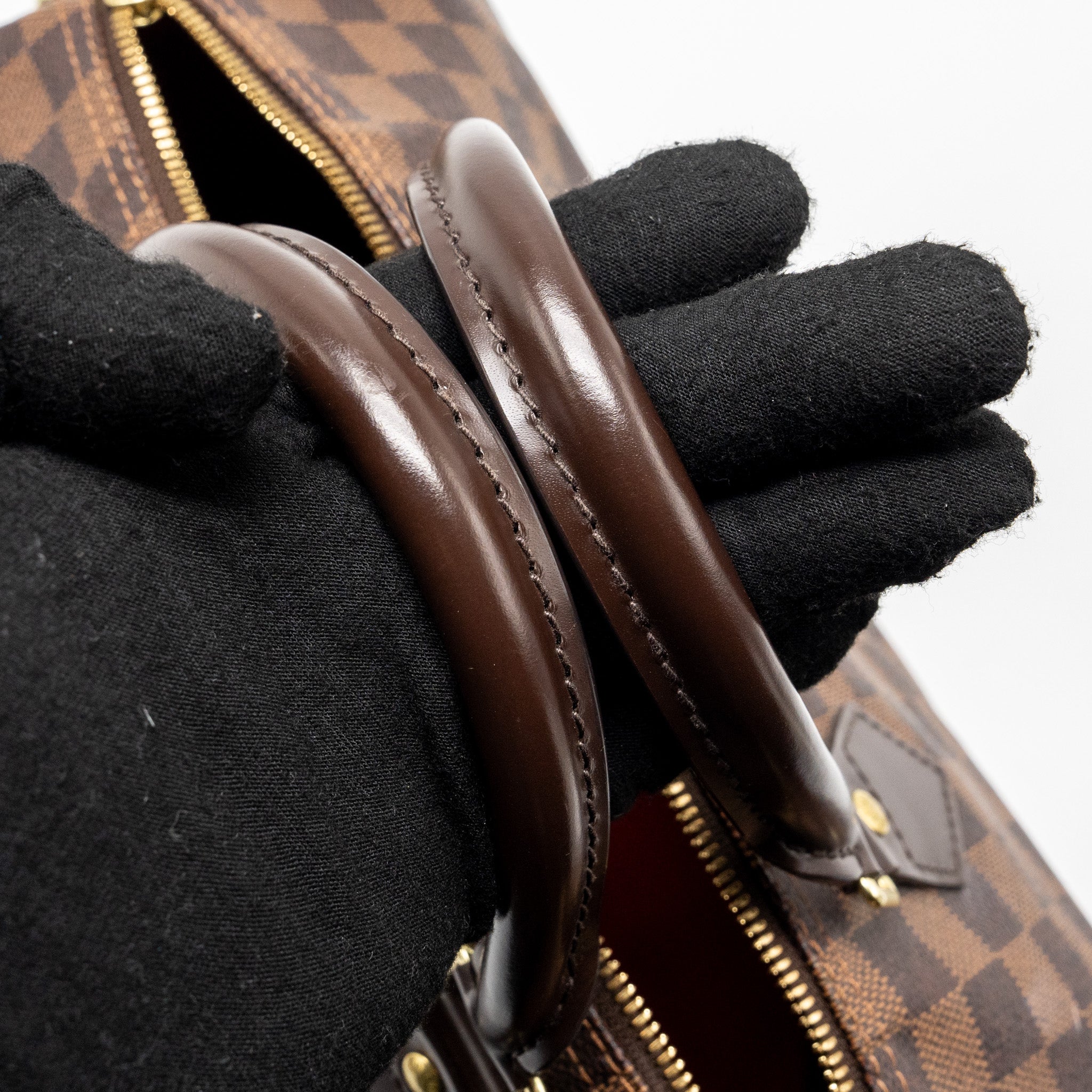 louis-vuitton-speedy-bandouliere-30-damier-ebene-ghw-3