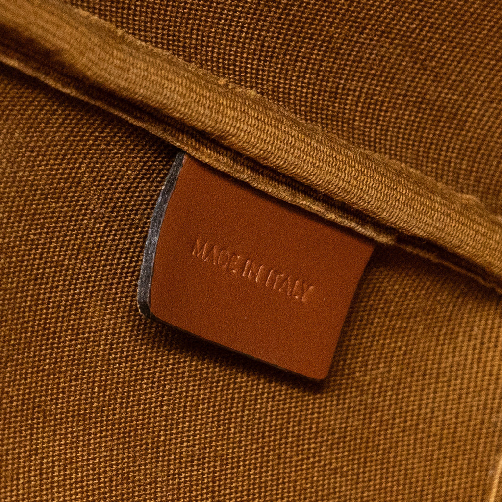 celine-small-bucket-bag-triomphe-canvas-leather-ghw