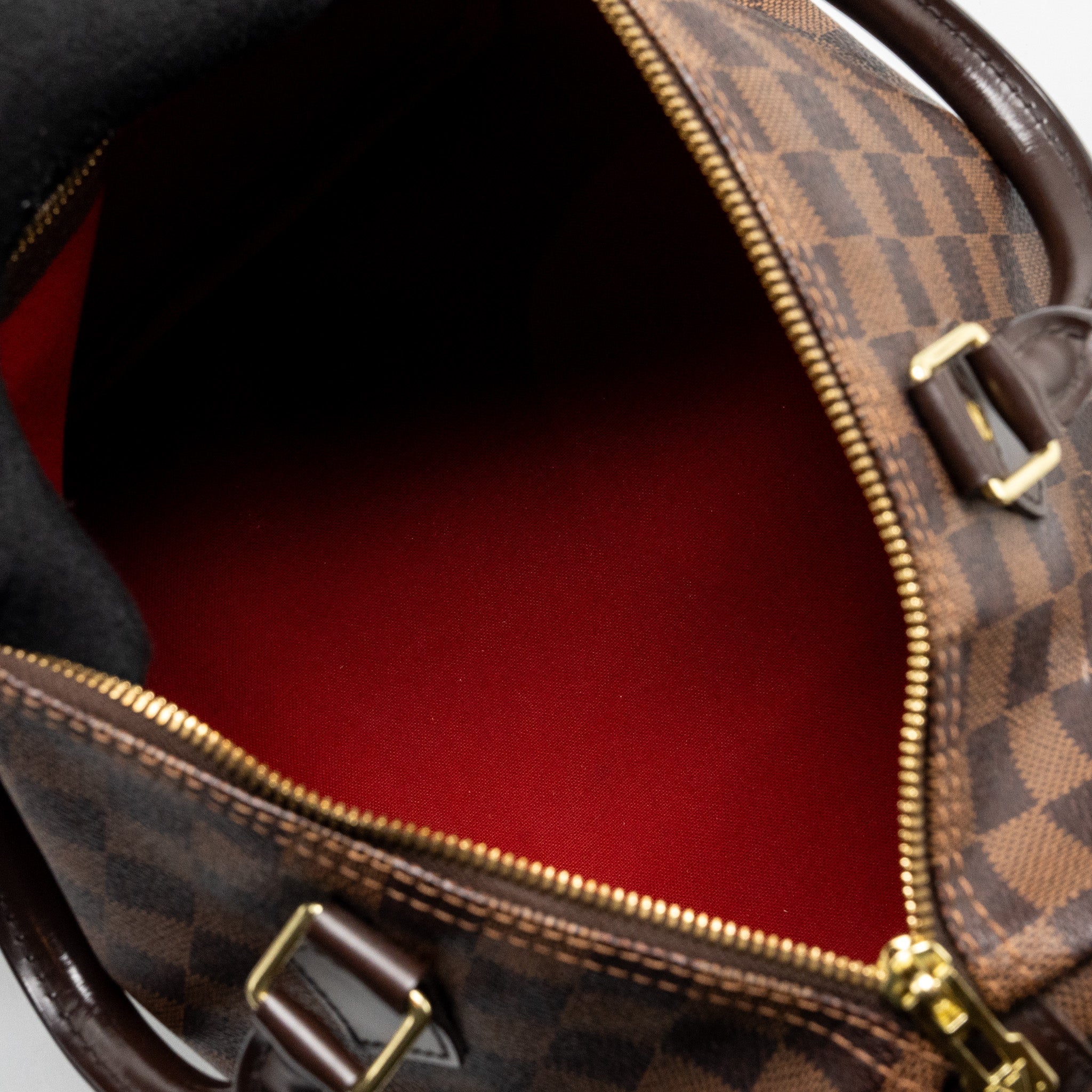 louis-vuitton-speedy-bandouliere-30-damier-ebene-ghw-3