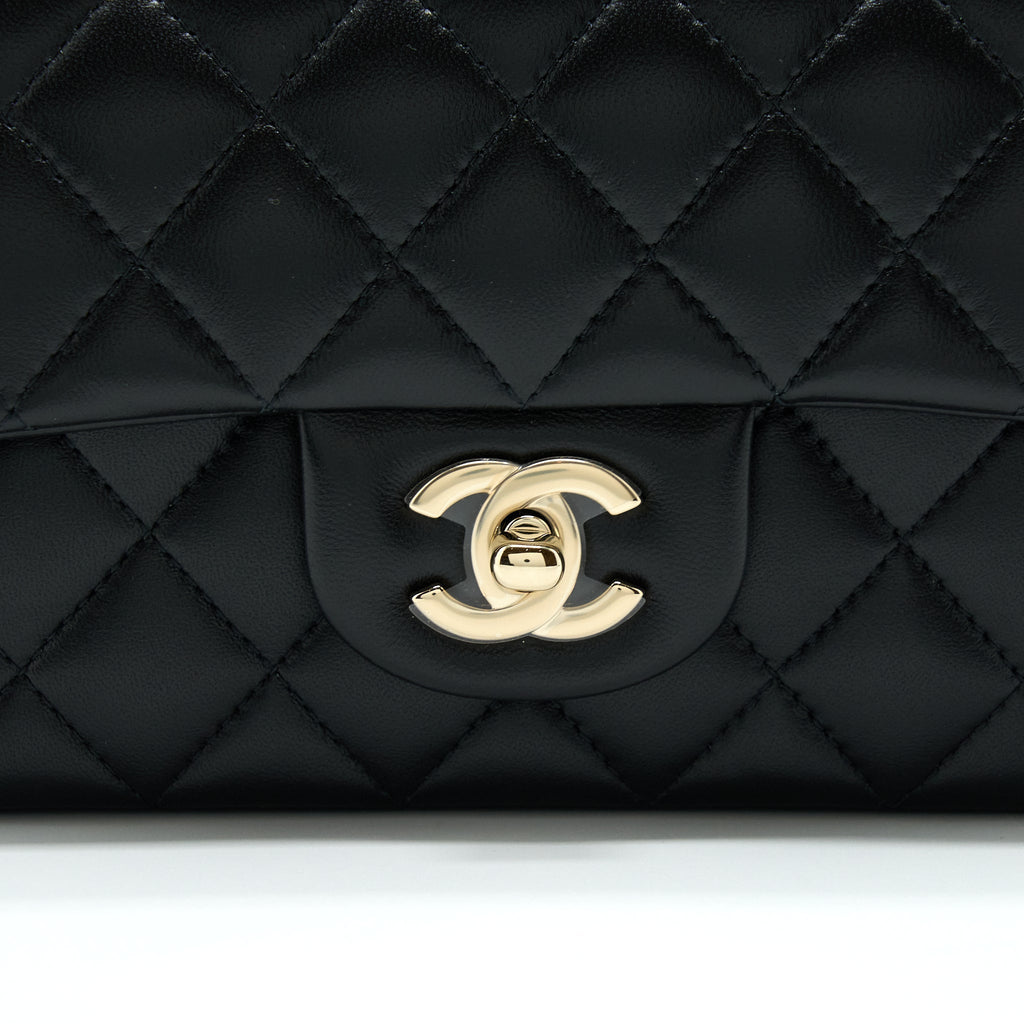 chanel-22a-top-handle-mini-rectangular-flap-bag-lambskin-black-ghw-microchip