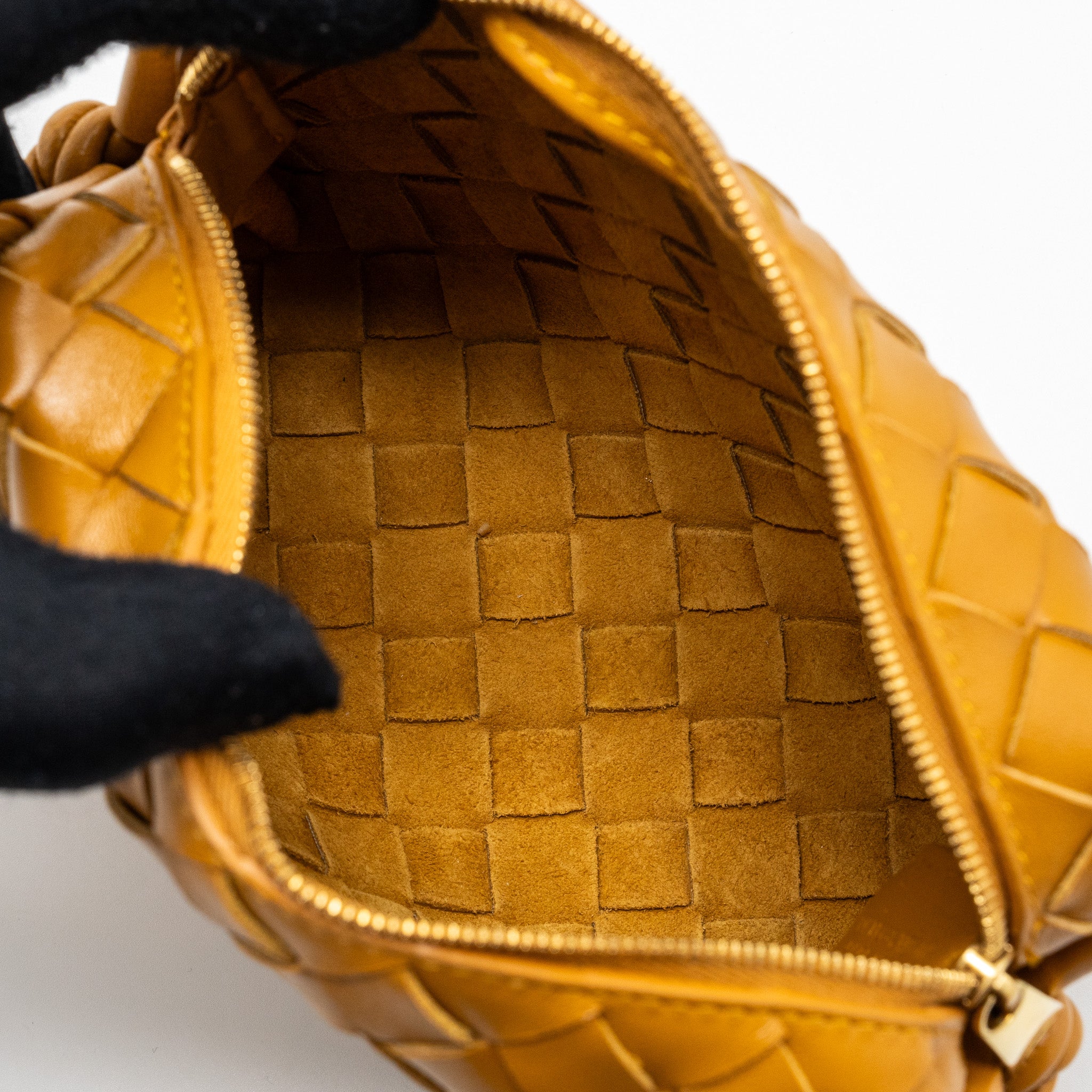 bottega-veneta-mini-loop-camera-bag-lambskin-caramel-ghw