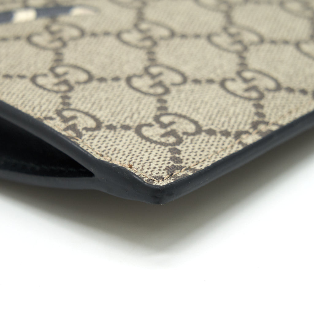 gucci-mens-snake-motif-clutch-1