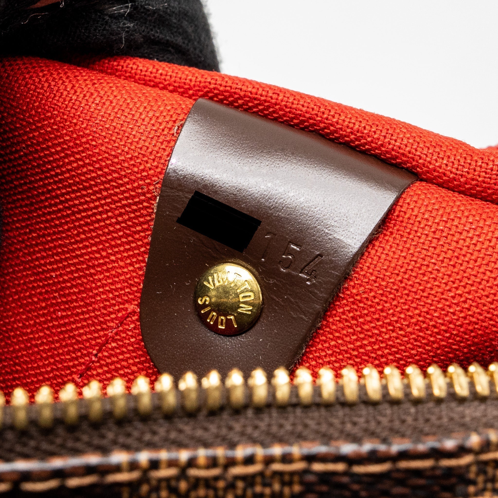 louis-vuitton-speedy-bandouliere-30-damier-ebene-ghw-3