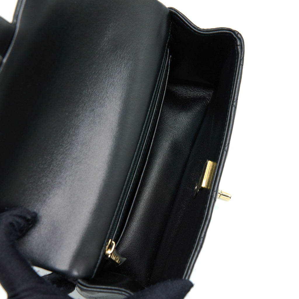 chanel-22a-top-handle-mini-rectangular-flap-bag-lambskin-black-ghw-microchip