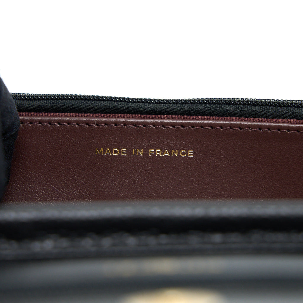 chanel-classic-wallet-on-chain-caviar-black-ghw-microchip-11