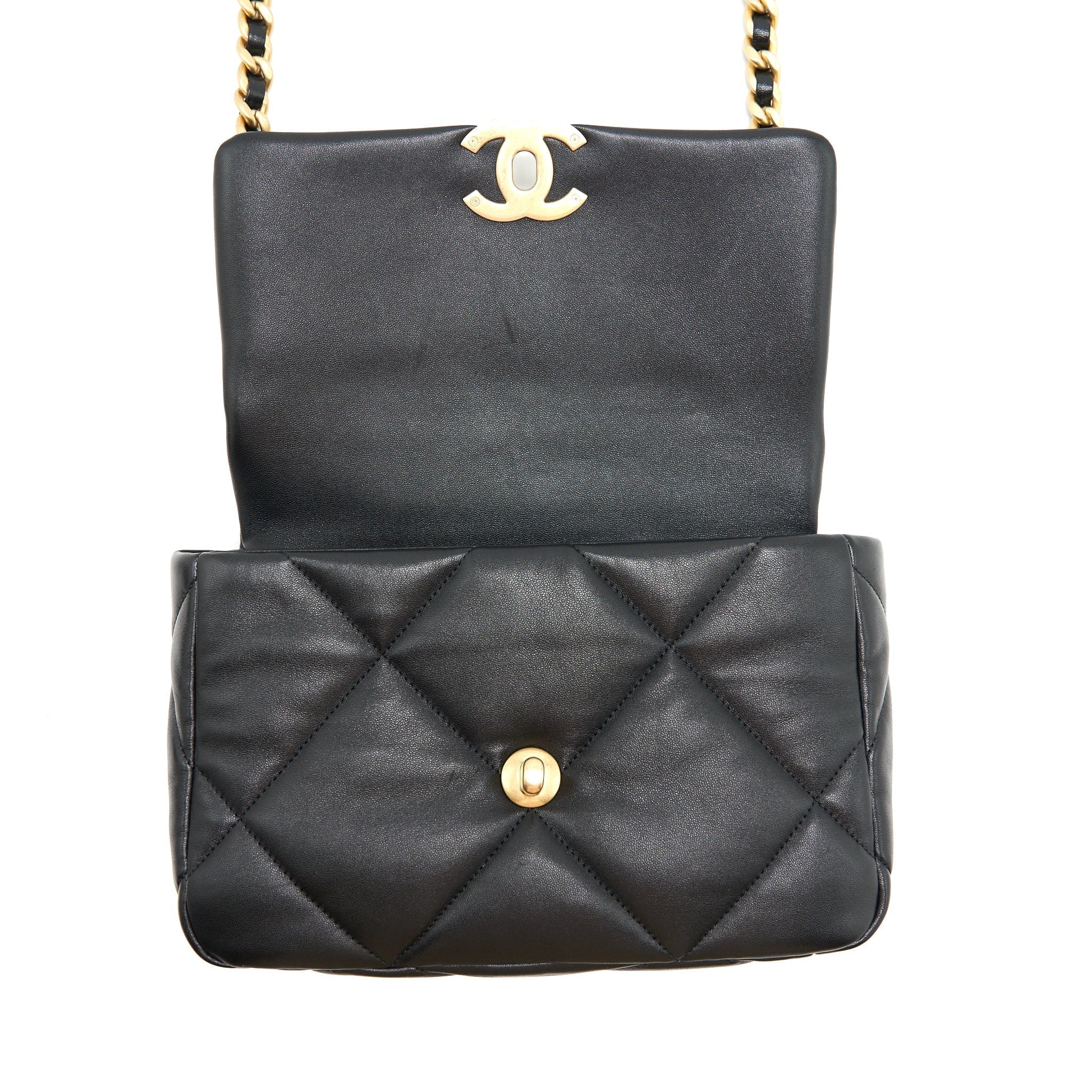 chanel-19-flap-bag-small-lambskin-black-ghw