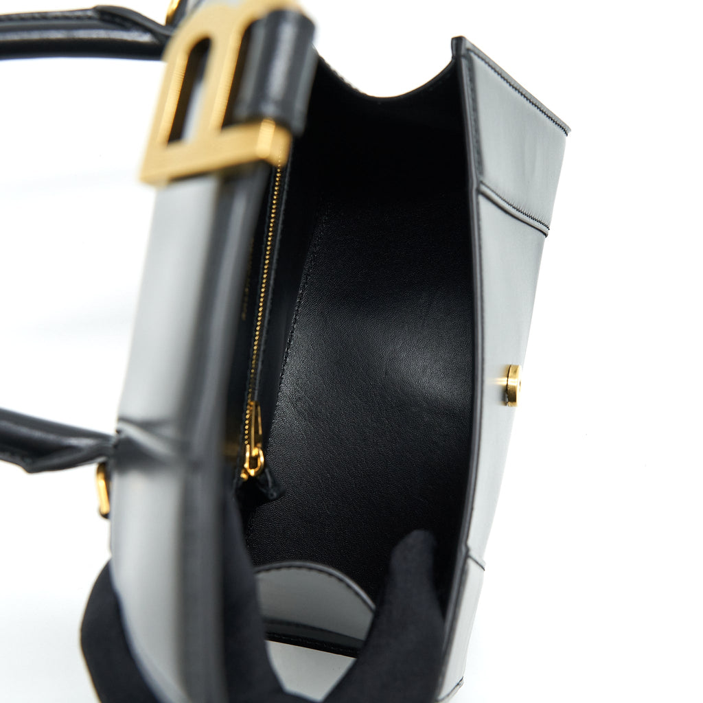 balenciaga-hourglass-s-calfskin-black-ghw