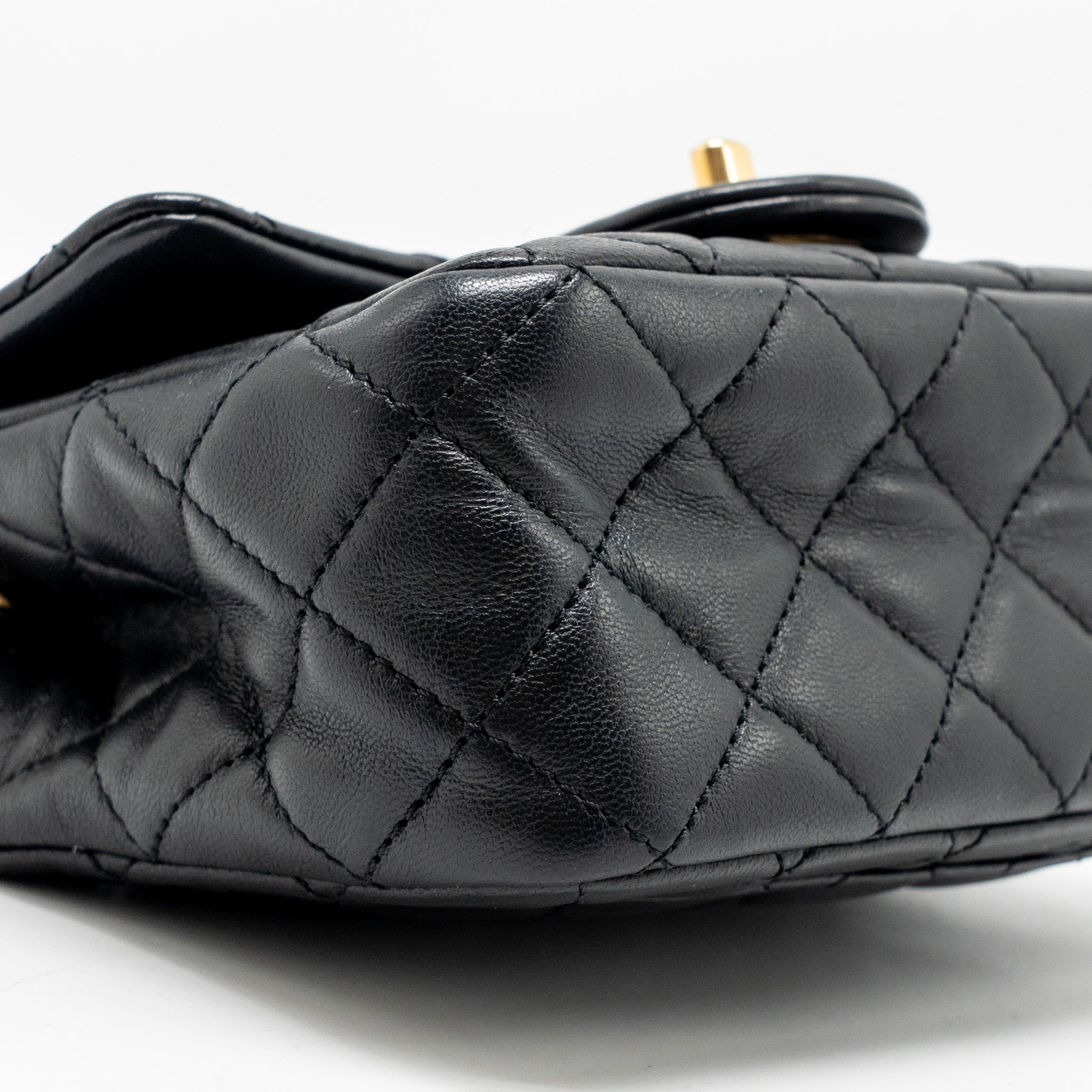 chanel-pearl-crush-mini-square-flap-bag-lambskin-black-ghwmicrochip-2