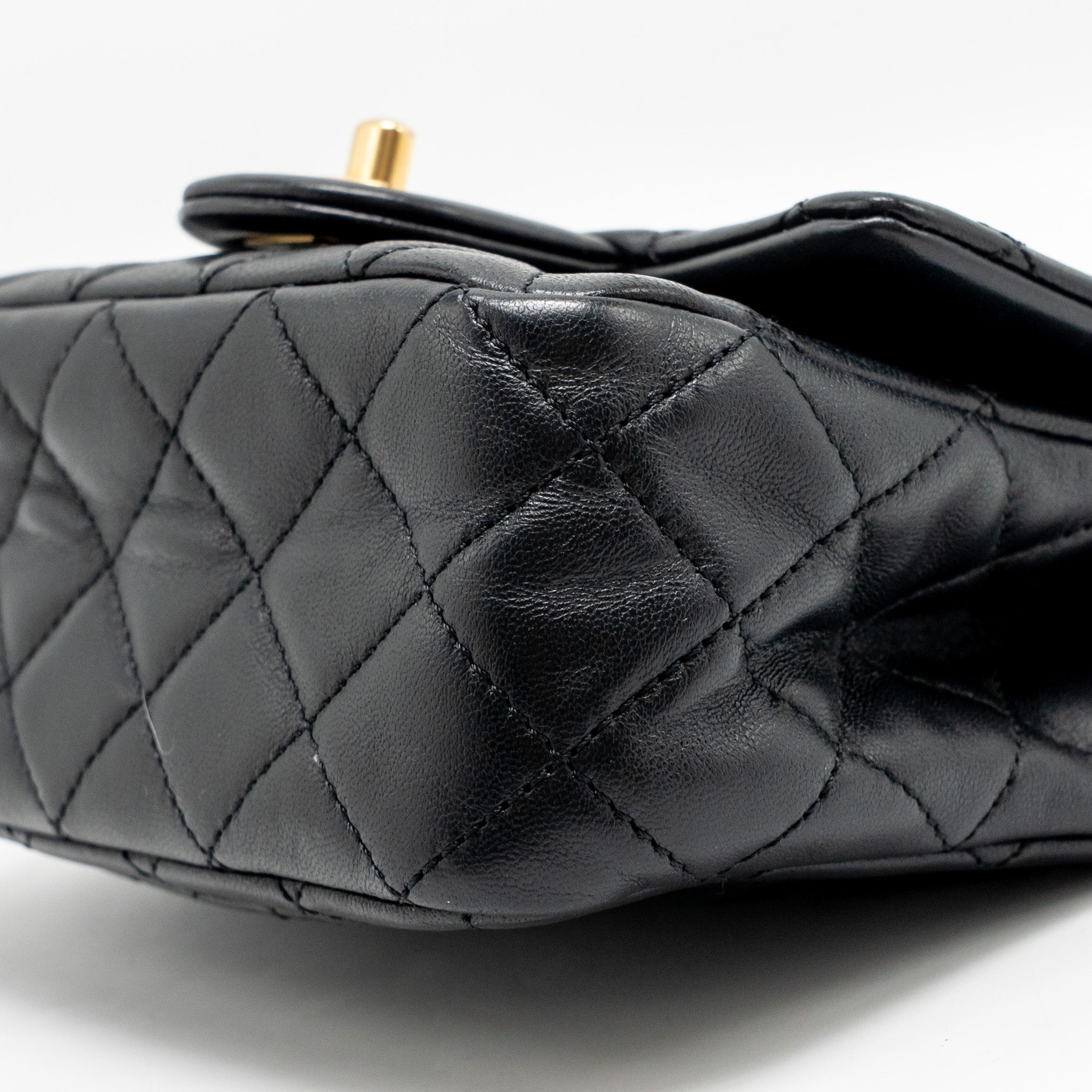 chanel-pearl-crush-mini-square-flap-bag-lambskin-black-ghwmicrochip-2