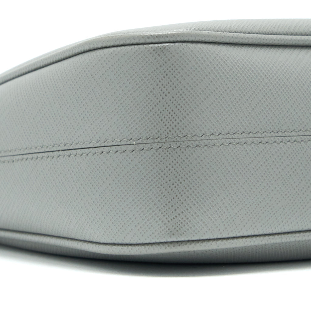 prada-re-edition-2005-saffiano-grey-ghw