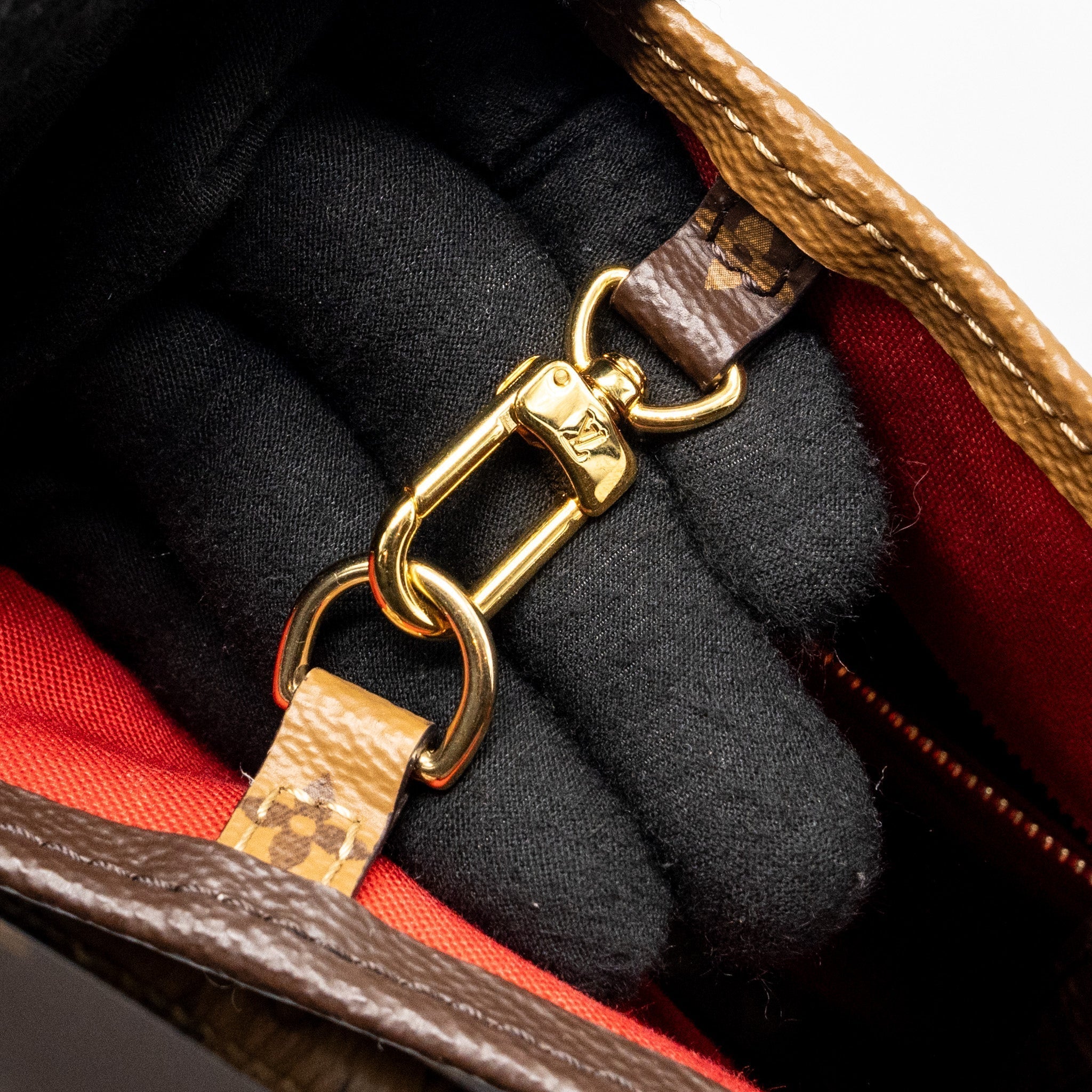 louis-vuitton-onthego-gm-monogram-canvas-ghw-1