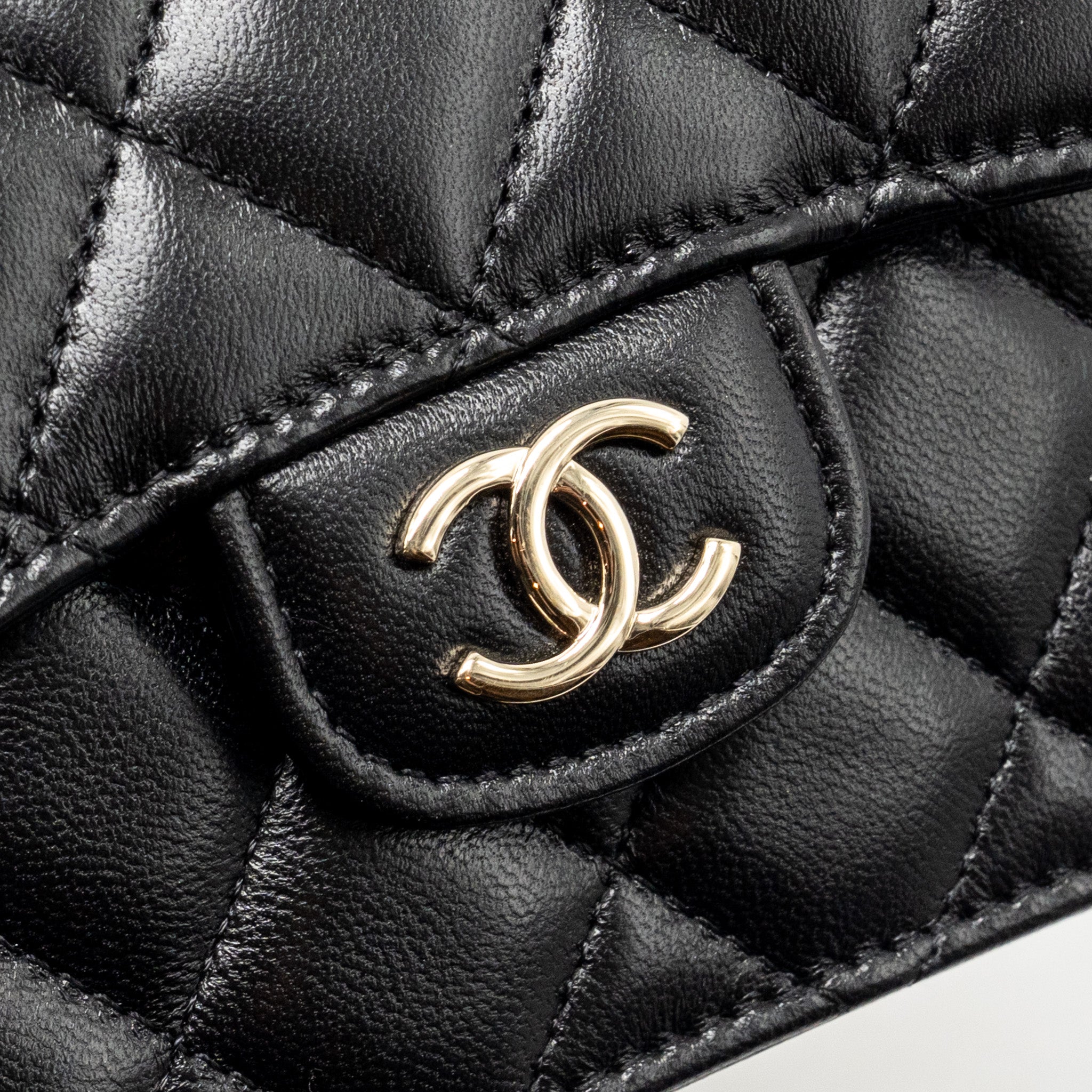 chanel-mini-top-handle-flap-coin-purse-with-chain-lambskin-black-lghw