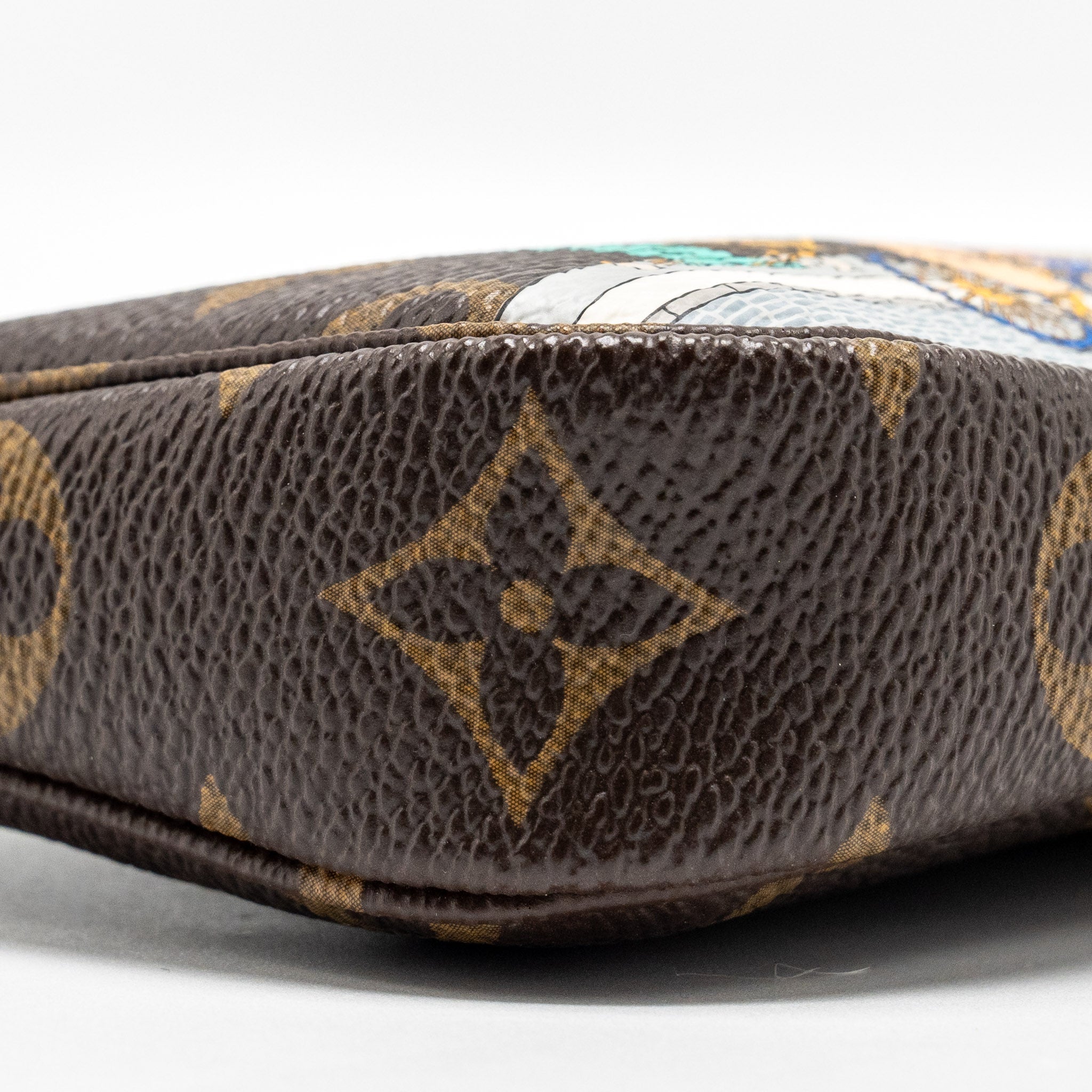 louis-vuitton-mini-pochette-holiday-limited-print-monogram-canvas-ghw-1