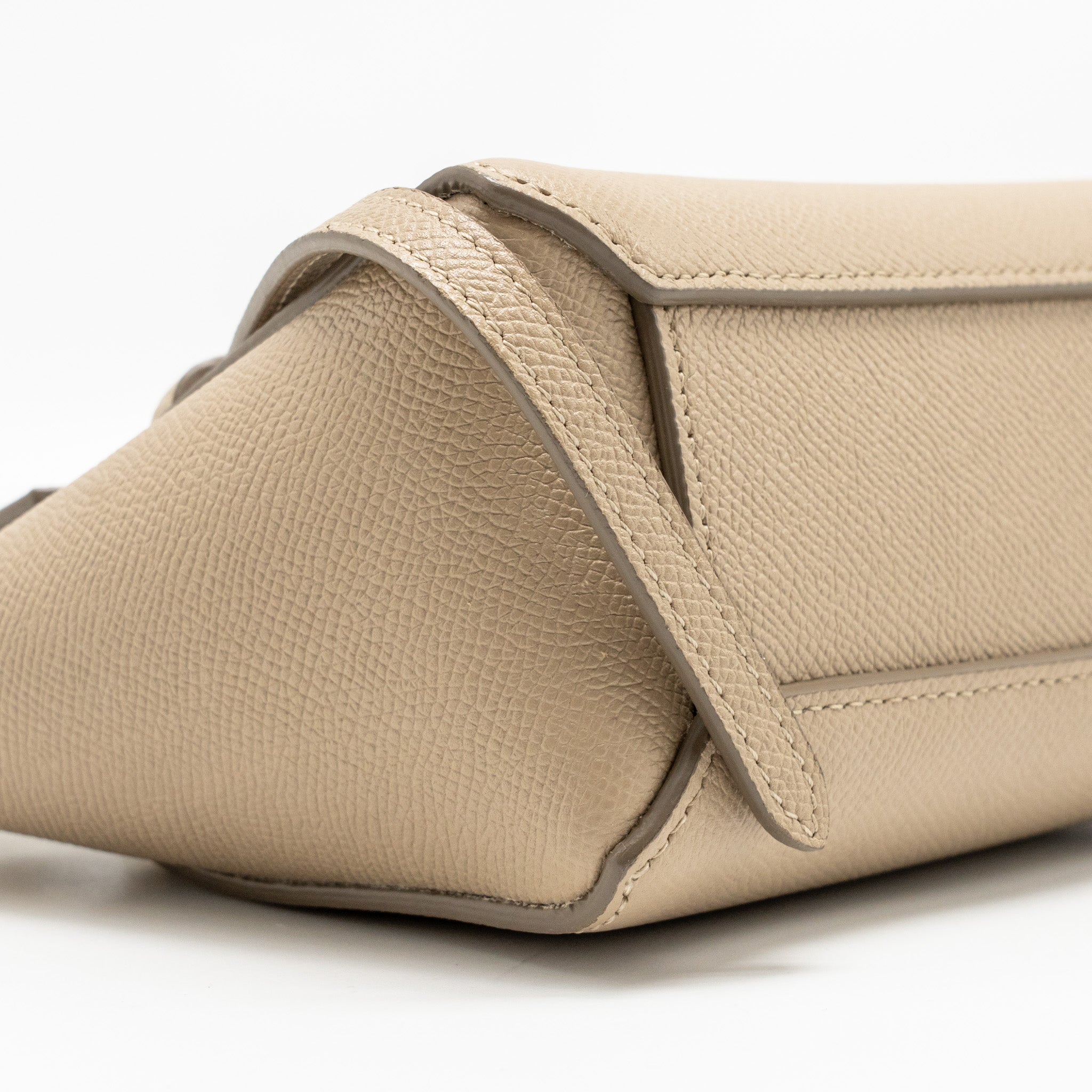 celine-pico-belt-bag-grained-calfskin-beige-ghw