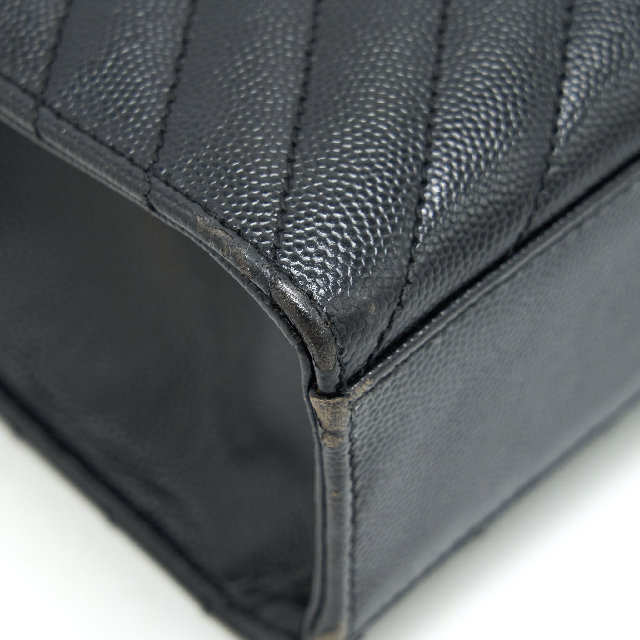 saint-laurent-ysl-large-envelope-chain-flap-bag-in-black-grain-de-poudre